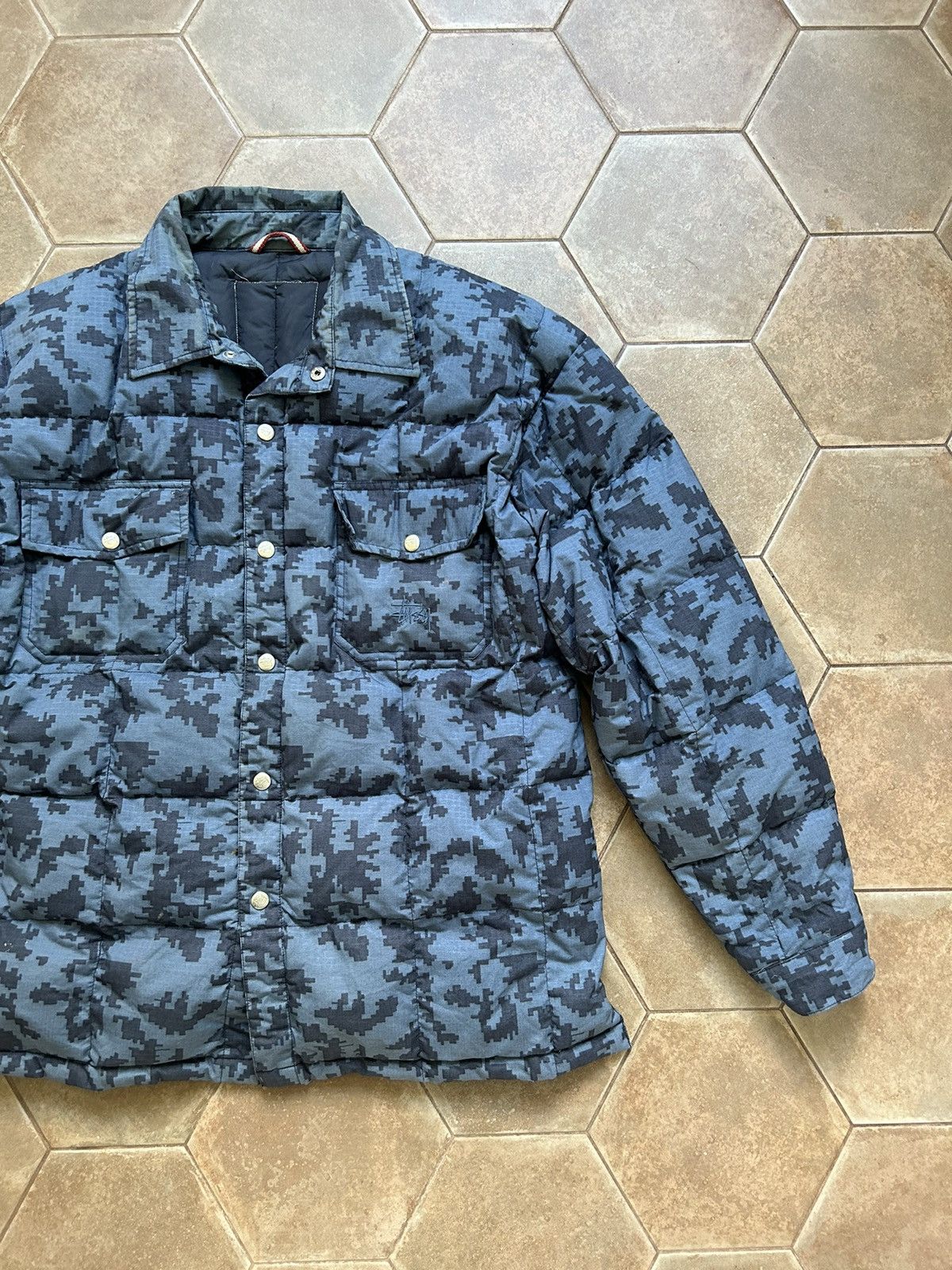 Stussy STUSSY DOWN JACKET CAMO JAPANES Size US L / EU 52-54 / 3 - 2 Thumbnail