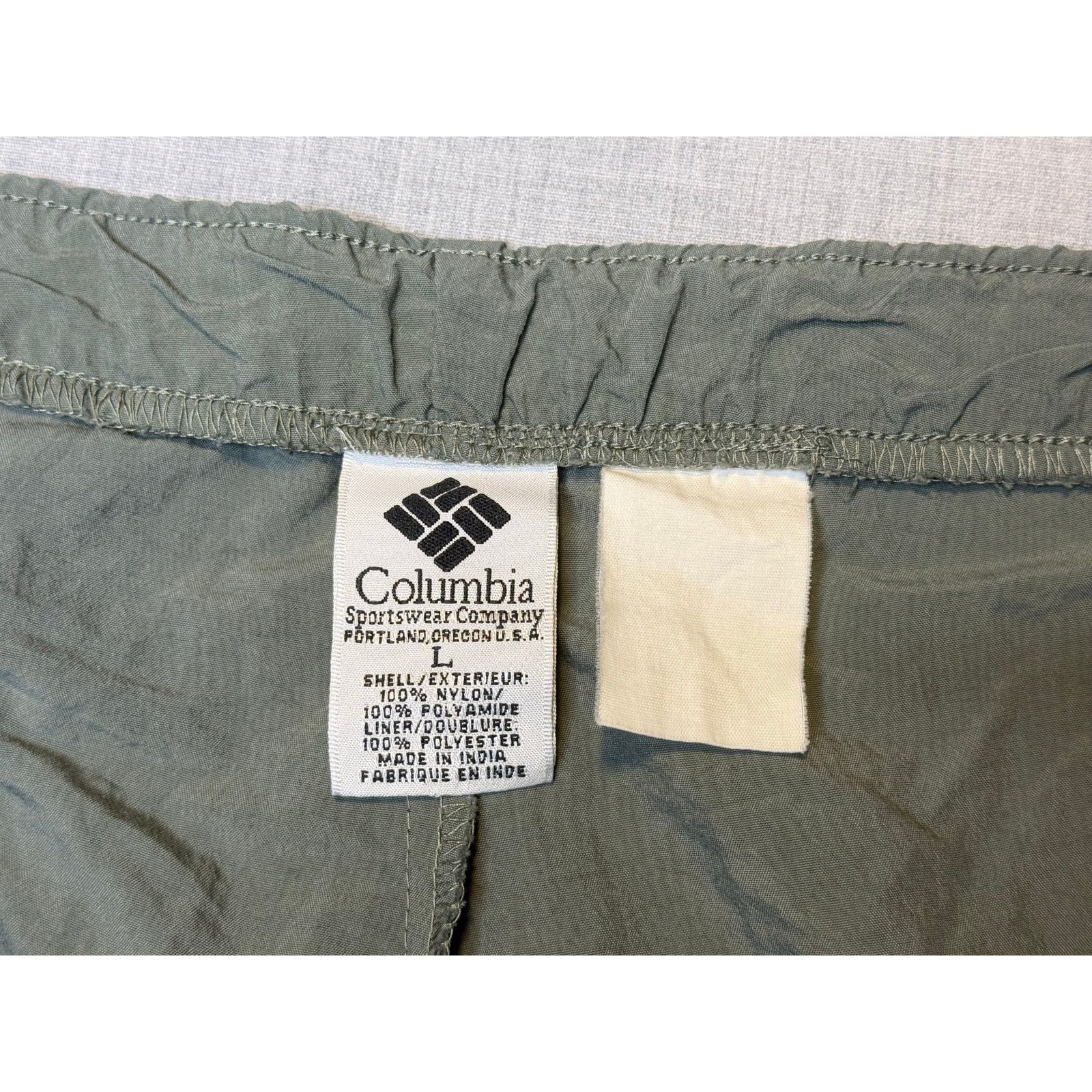 Columbia × Vintage Vintage Columbia Sportswear Outdoor Hiking Shorts Large Size US 39 - 4 Thumbnail