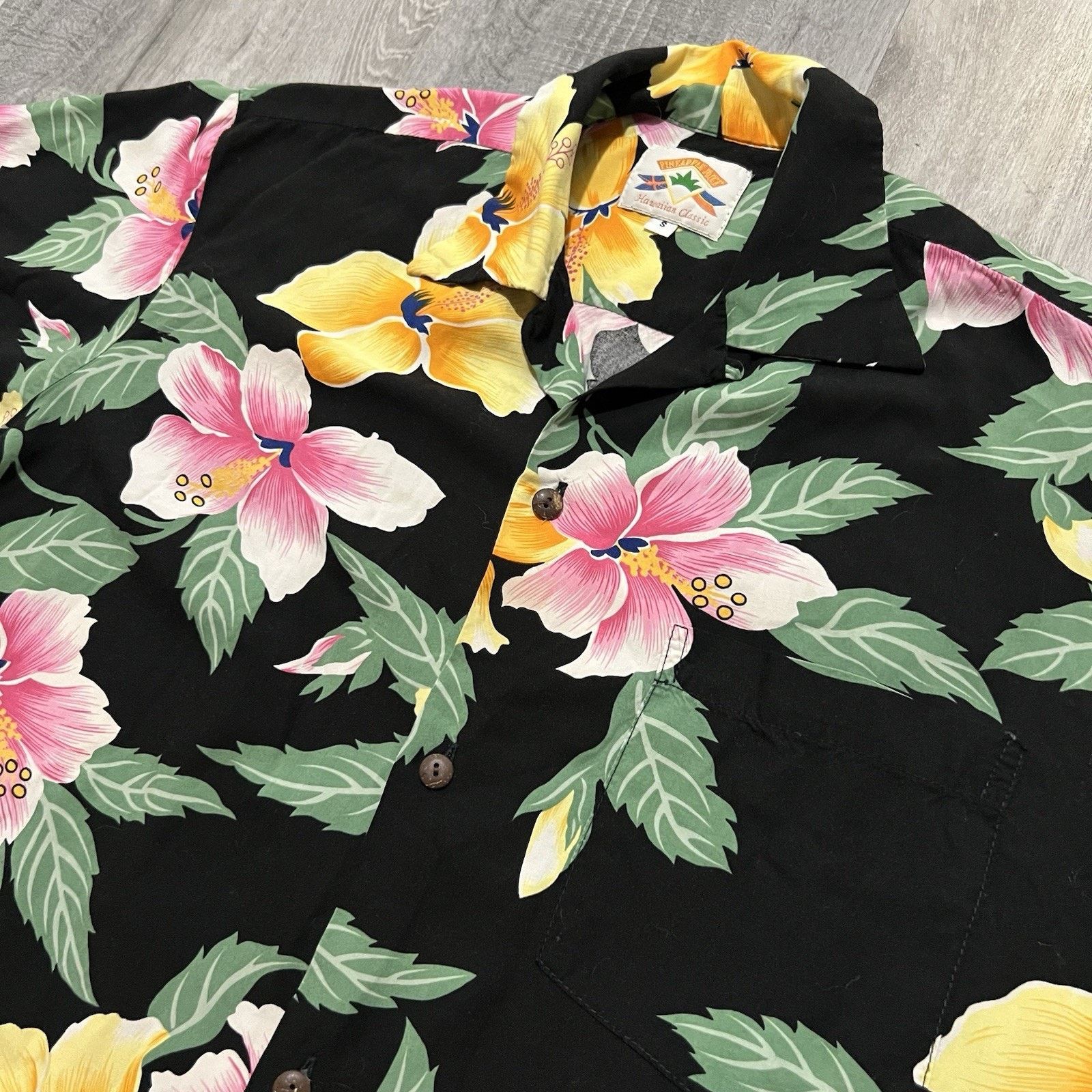 Pineapple Connection VTG Pineapple Juice Hawaiian Black Floral Rayon Shirt Beach Size US S / EU 44-46 / 1 - 3 Thumbnail
