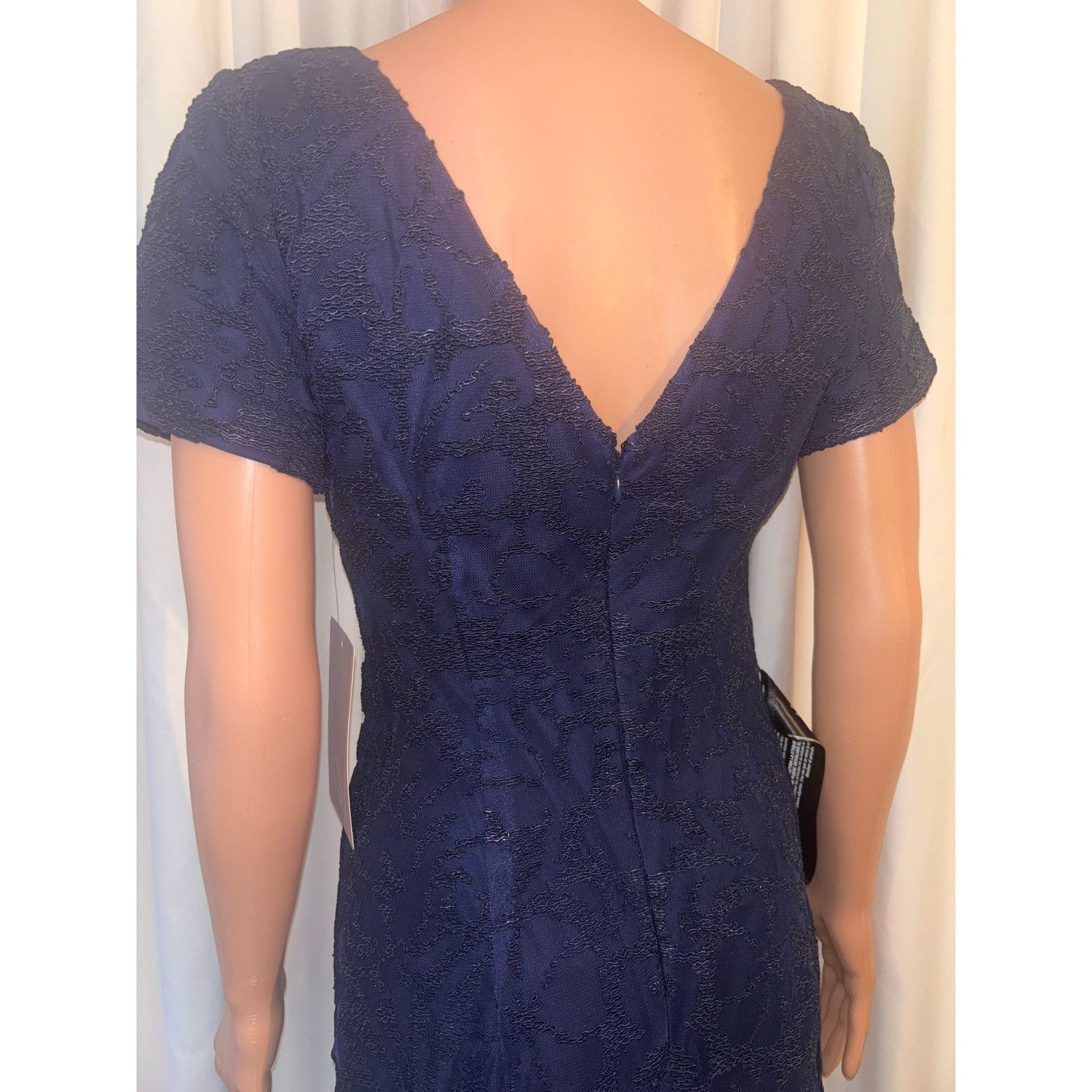 The Unbranded Brand JS Collections Embroidered Cord Lace Dress Size Small Size S / US 4 / IT 40 - 4 Thumbnail