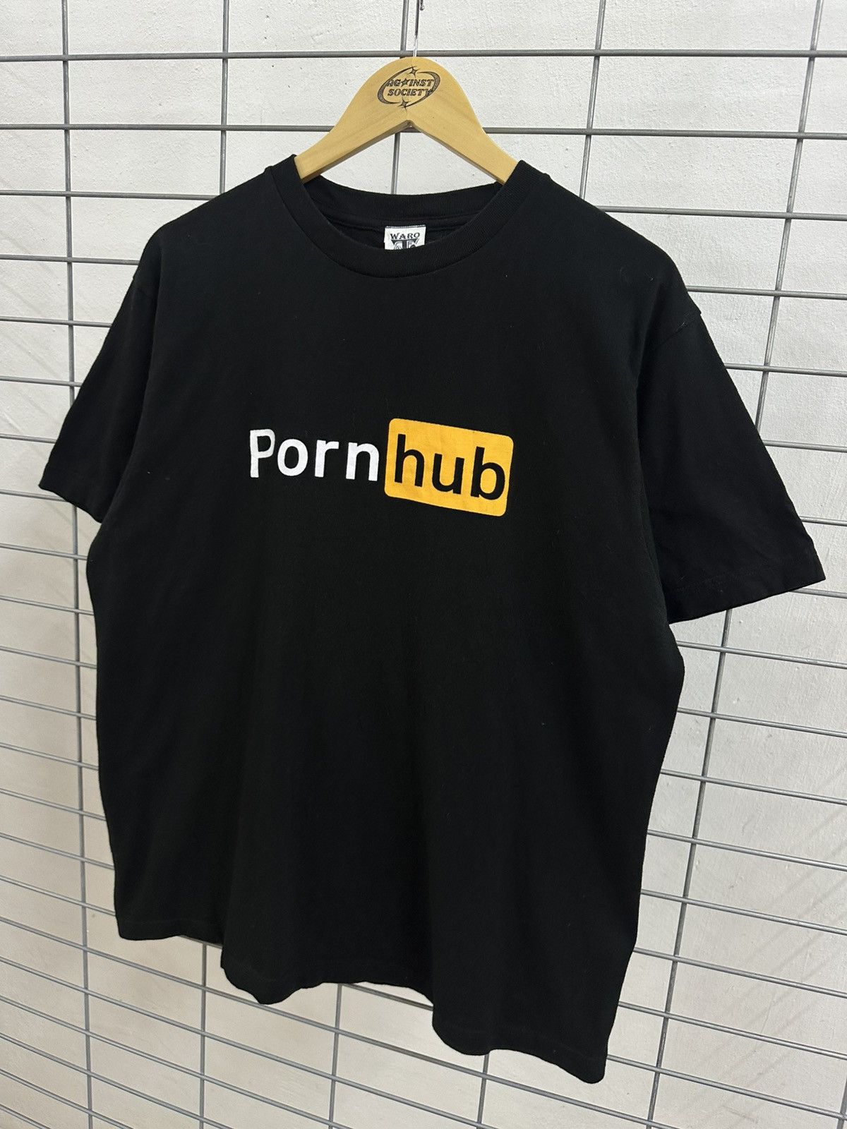 Other Pornhub Waro Tee Anime Official Merch Size US L / EU 52-54 / 3 - 3 Thumbnail