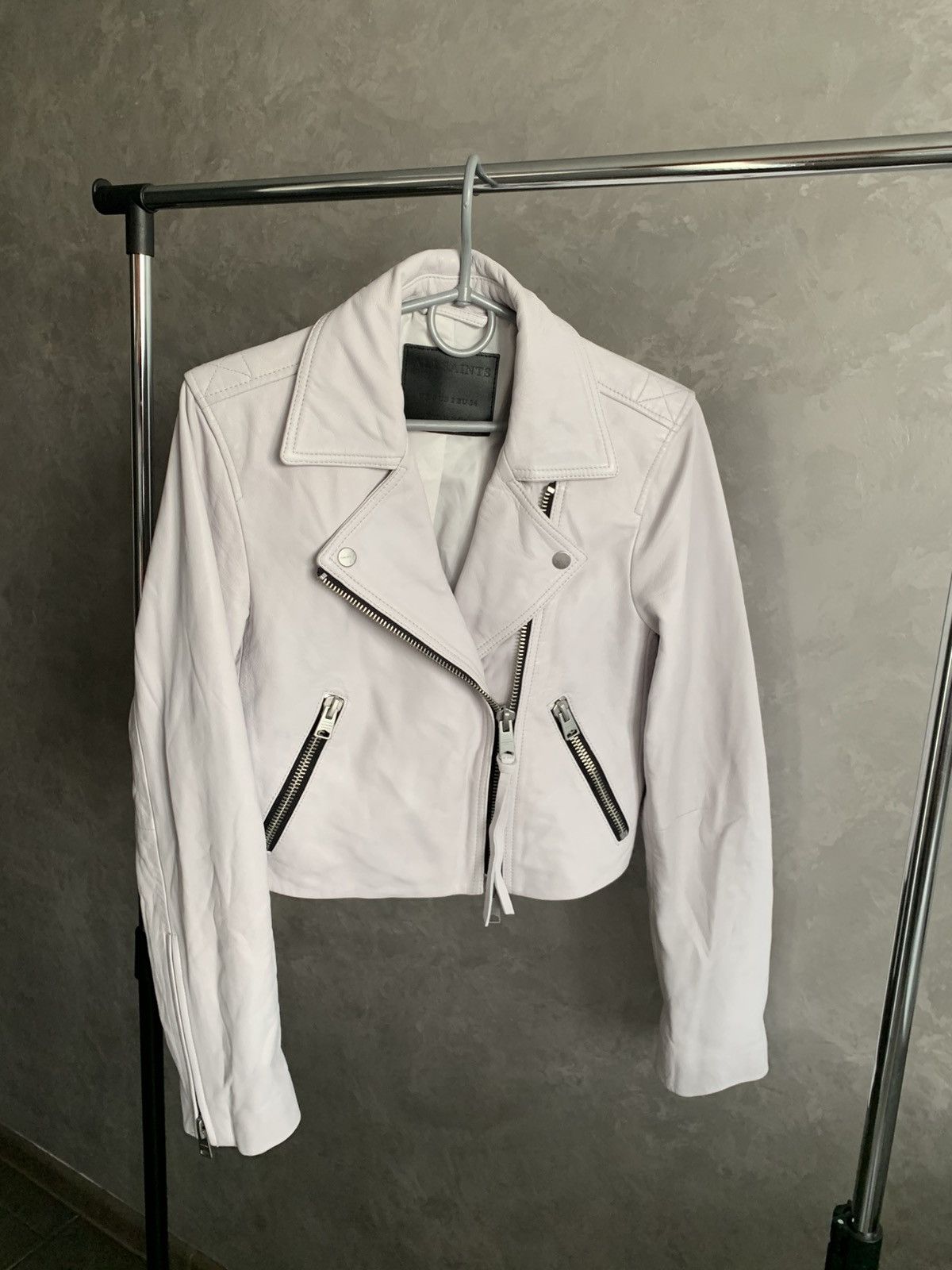 Allsaints AllSaints Leather Dalby Biker Crop White Jacket sz US2/EU34 Size XS / US 0-2 / IT 36-38 - 1 Thumbnail