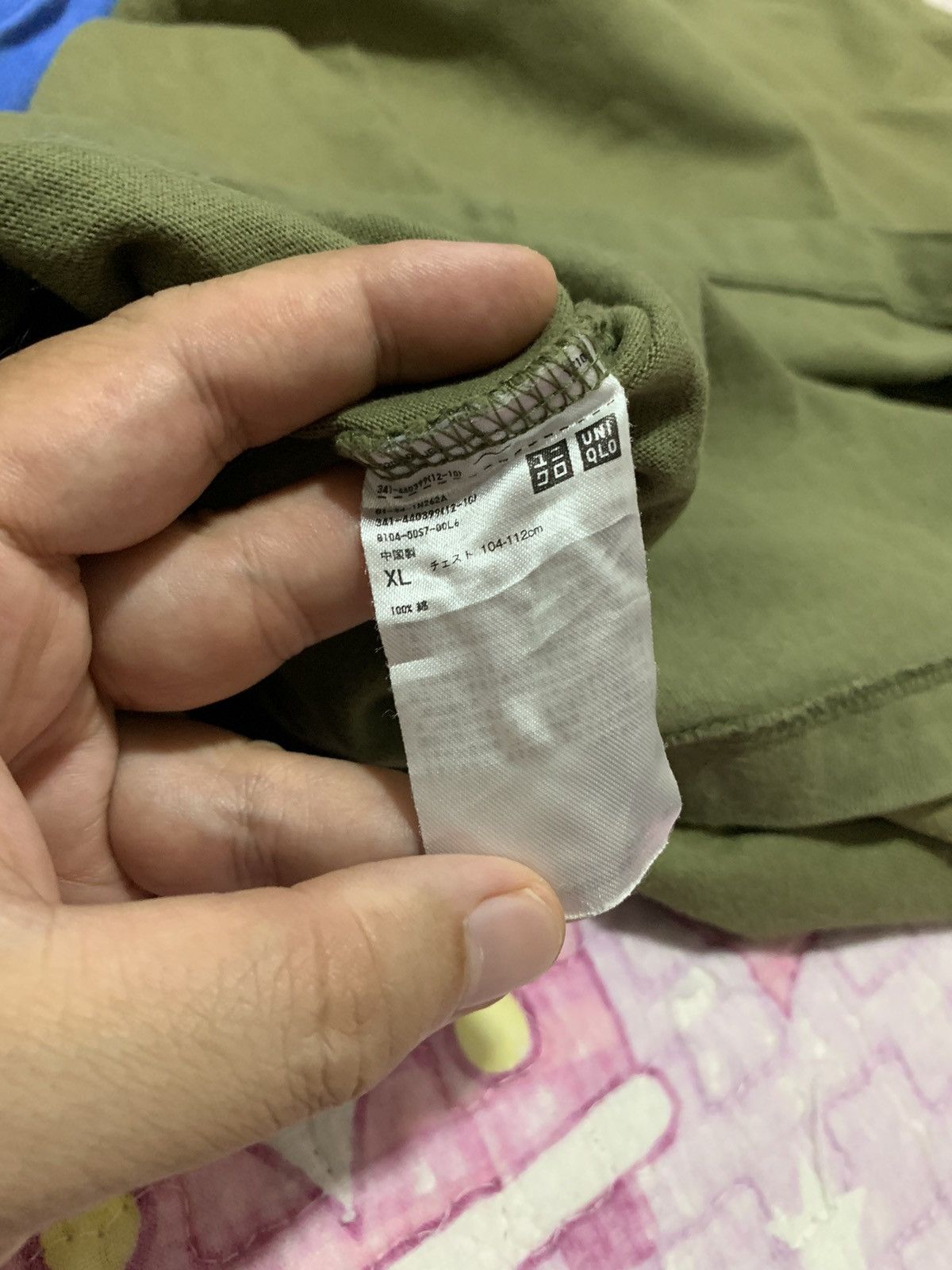JW Anderson × Uniqlo Uniclo Jw Anderson Army Green Stitched Pocket T Shirt XL Size US XL / EU 56 / 4 - 10 Thumbnail