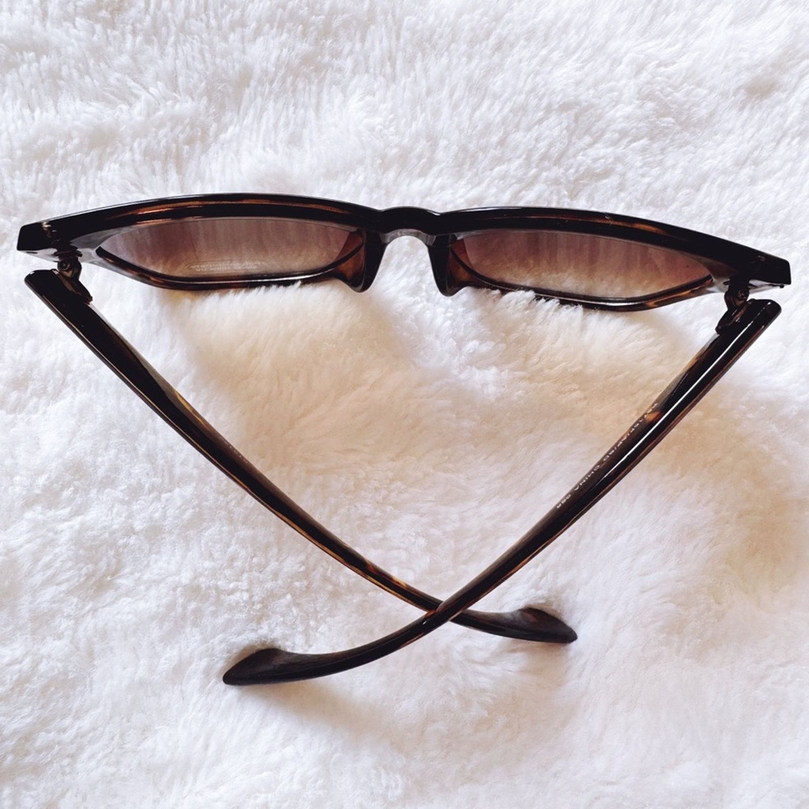 Other Julia Light Tortoise Brown Square Sunglasses Size ONE SIZE - 10 Thumbnail