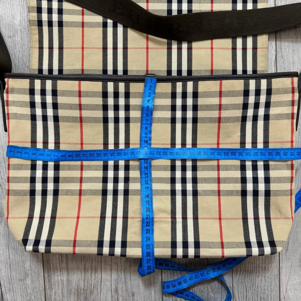 Burberry × Vintage Vintage Burberry Nova Check Cross Body Bag Size ONE SIZE - 4 Thumbnail