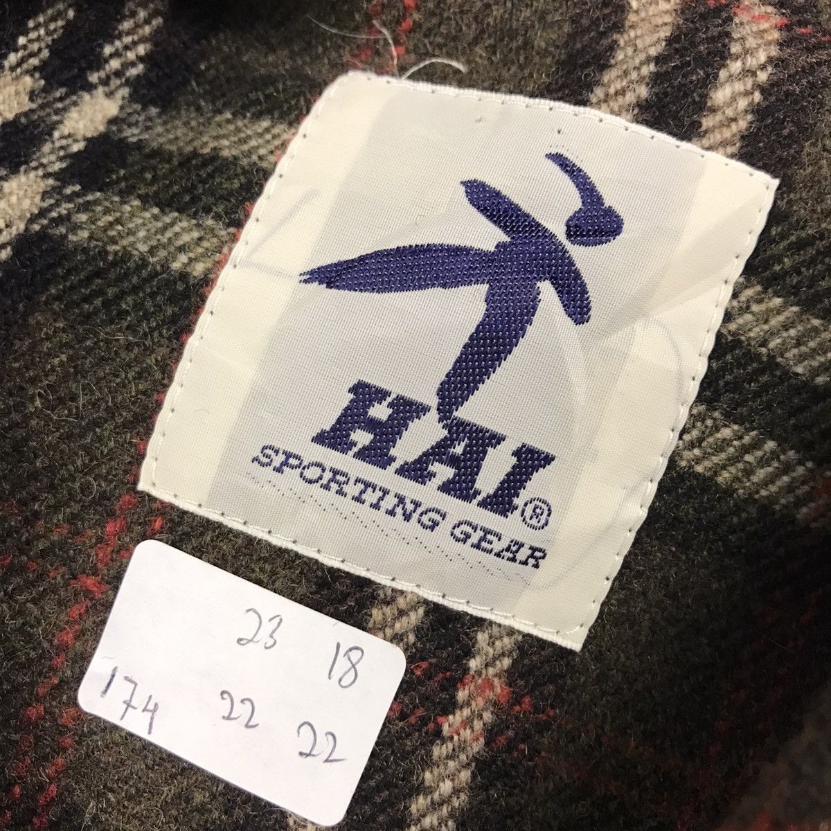 Hai Sporting Gear HAI SPORTING GEAR X ISSEY MIYAKE OVERSIZED CROPPED JACKET Size US M / EU 48-50 / 2 - 13 Thumbnail