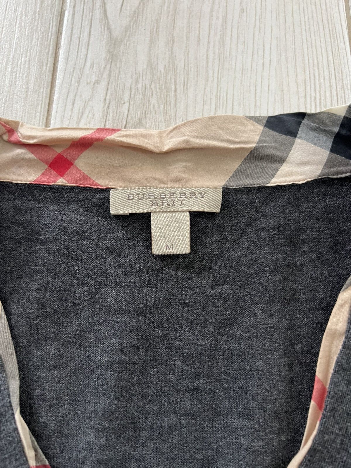Burberry Burberry Brit Dark Gray Wool Knit Button Cardigan M Size M / US 6-8 / IT 42-44 - 15 Thumbnail