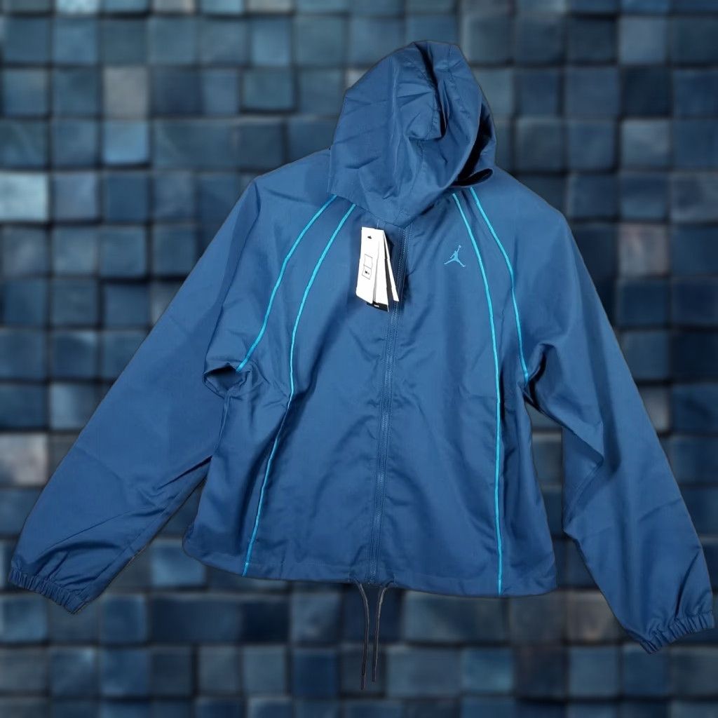 Nike VINTAGE Nike Jordan Woven Jacket Women's XS Blue Activewear Track Jacket Size XS / US 0-2 / IT 36-38 - 1 Thumbnail