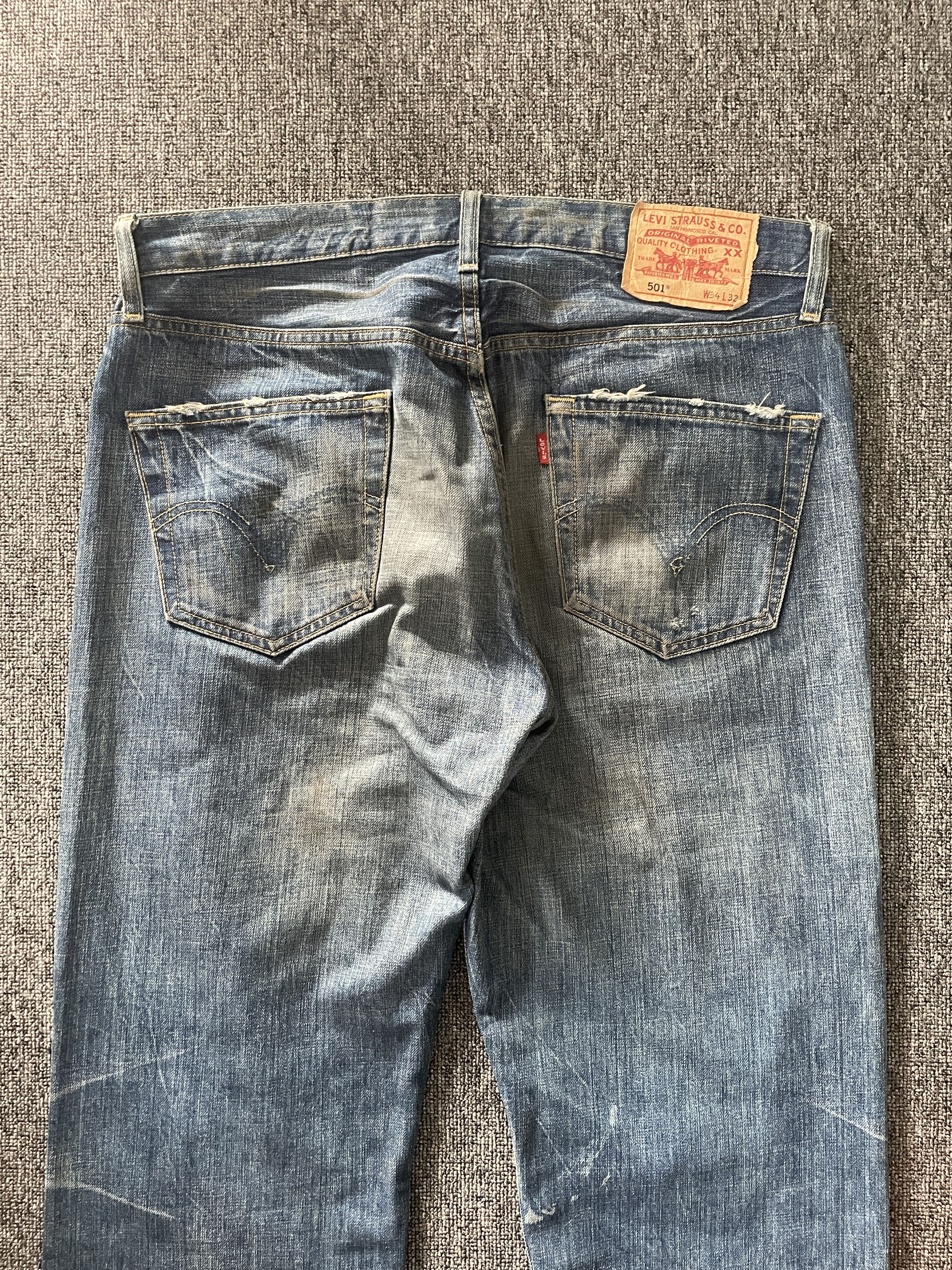 Levi's 00s Levis 501 Jeans W34 Distressed Faded Button Fly Denim Size US 34 / EU 50 - 10 Thumbnail