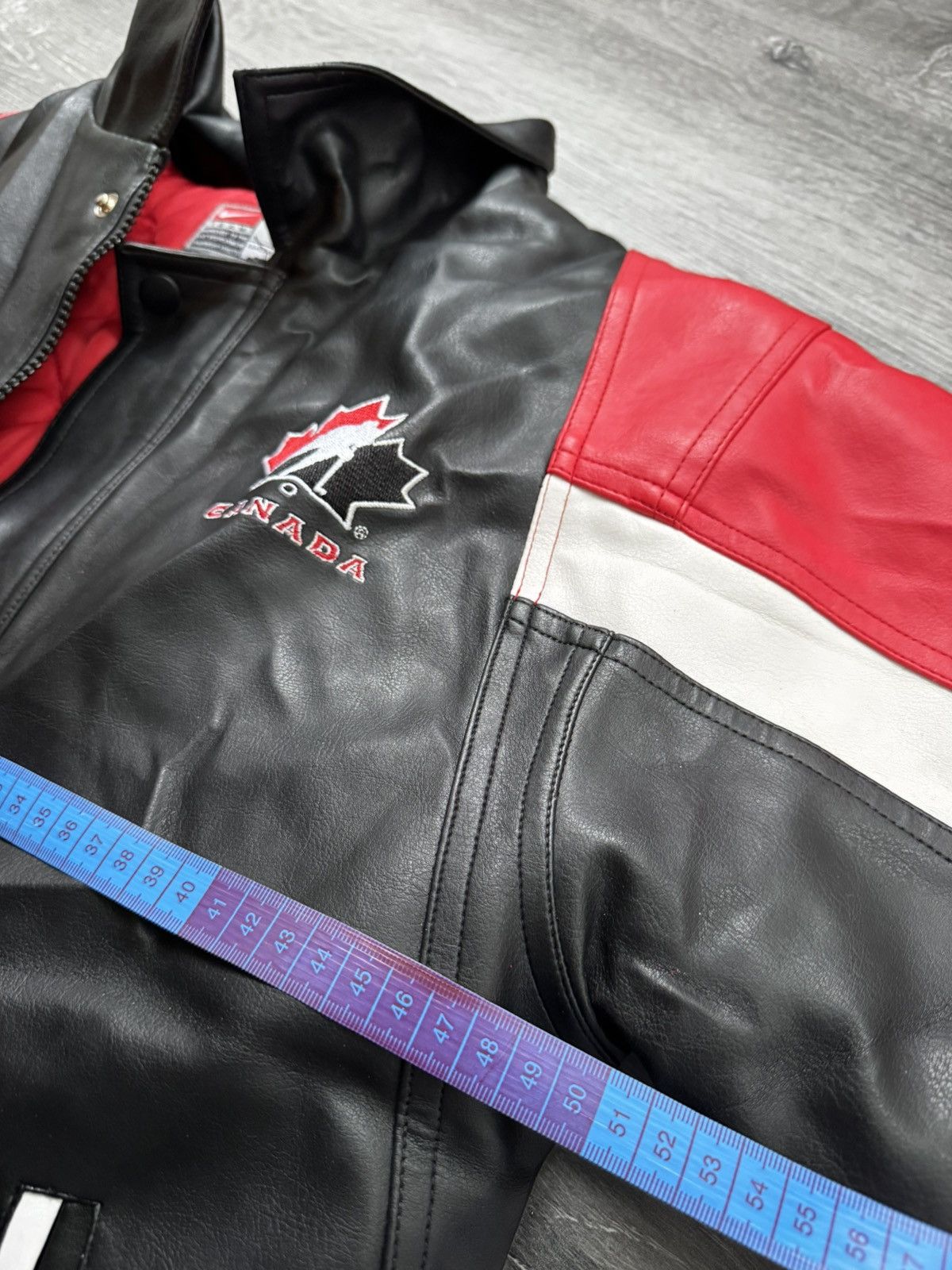Nike Nike Air Team Canada Hockey Vintage Bomber Size US L / EU 52-54 / 3 - 16 Thumbnail