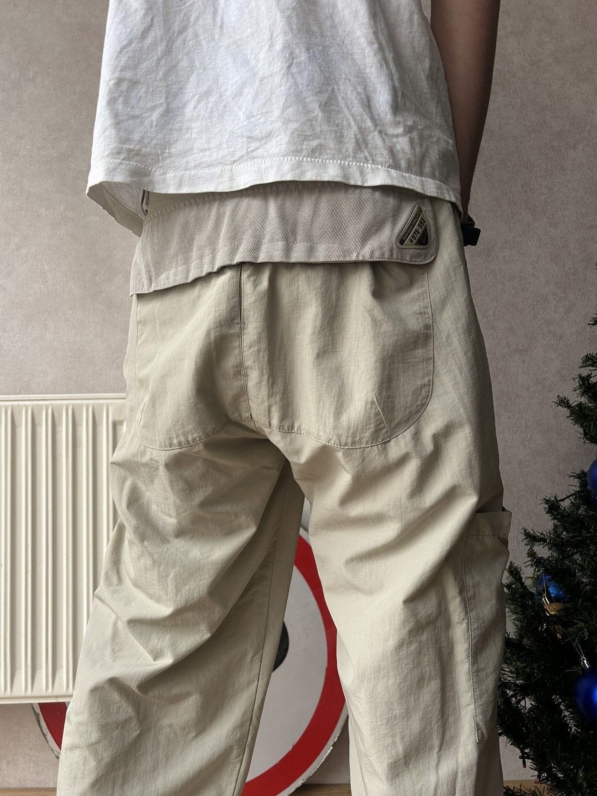 Nike Vintage 90s Nike Swoosh Baggy Parachute Track Pants Size US 34 / EU 50 - 5 Thumbnail
