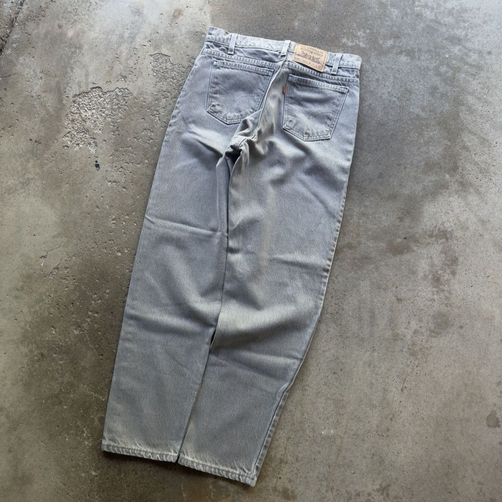Levi's Vintage 90s Levi's 550 Grey Denim Jeans ERD Grunge Chrome Size US 31 - 12 Thumbnail