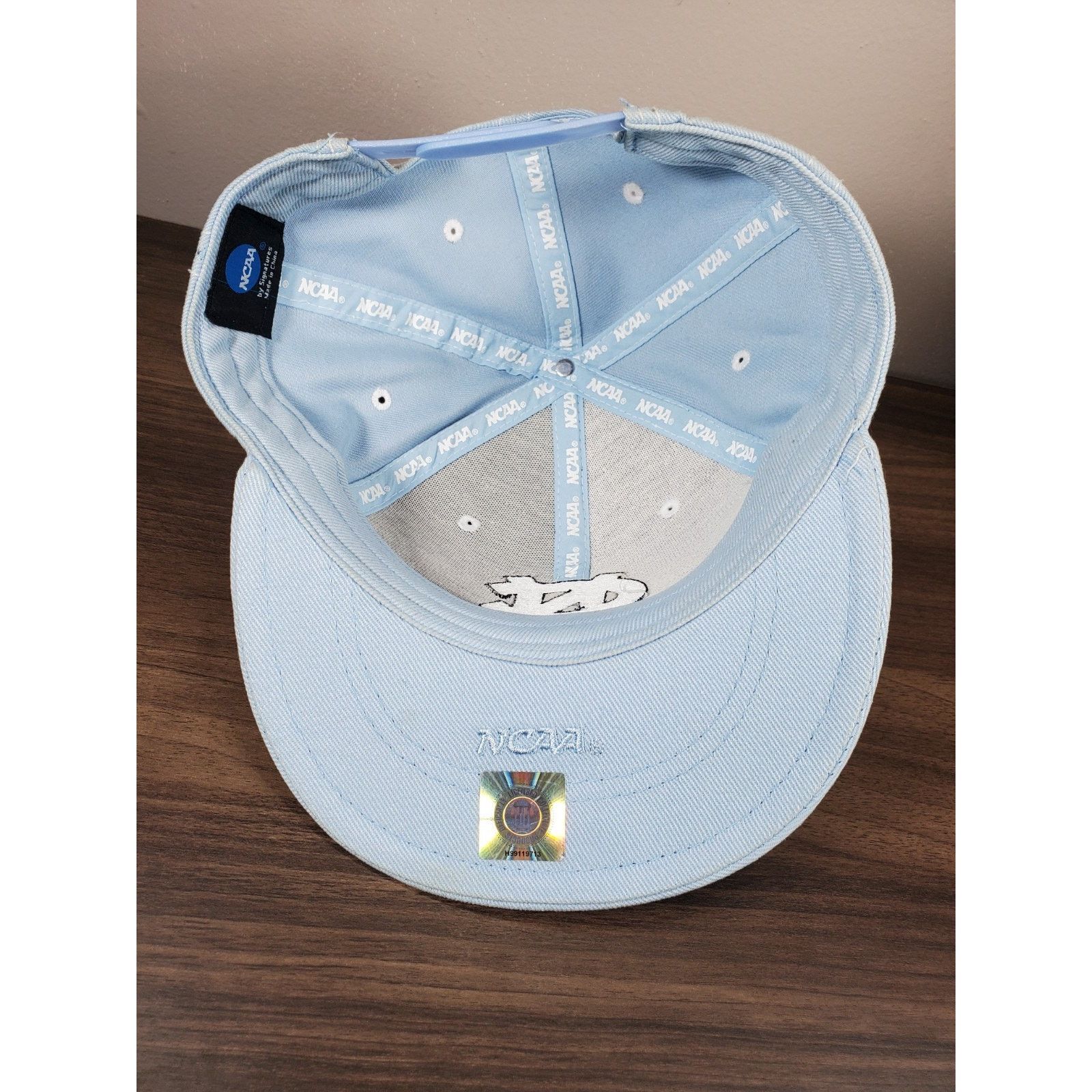 NCAA × Signatures University of North Carolina UNC Tar Heels Snapback Hat Cap Size ONE SIZE - 9 Thumbnail