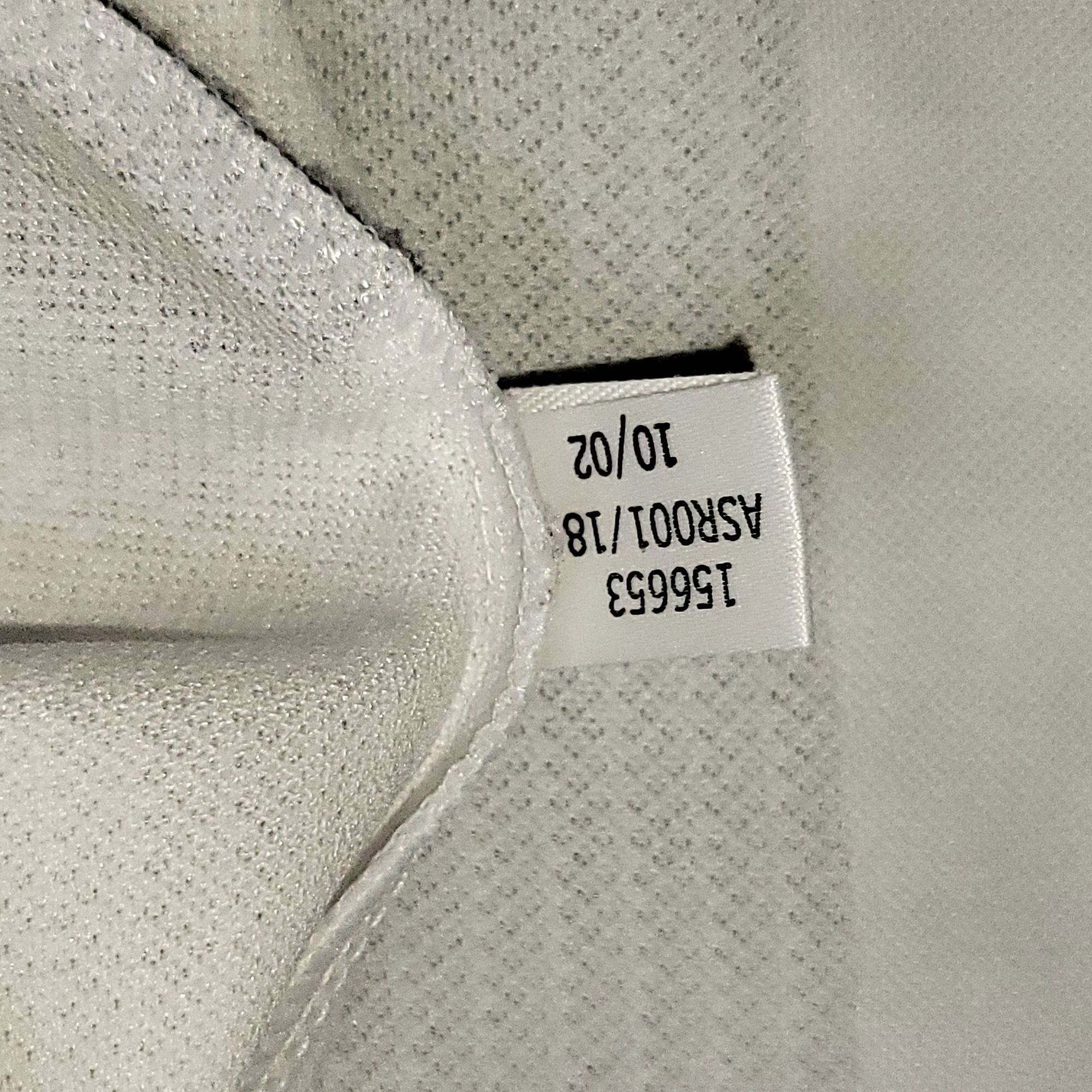 Adidas Ronaldo Real Madrid CENTENARY DEBUT 2002 2003 Soccer Jersey Size US L / EU 52-54 / 3 - 8 Thumbnail