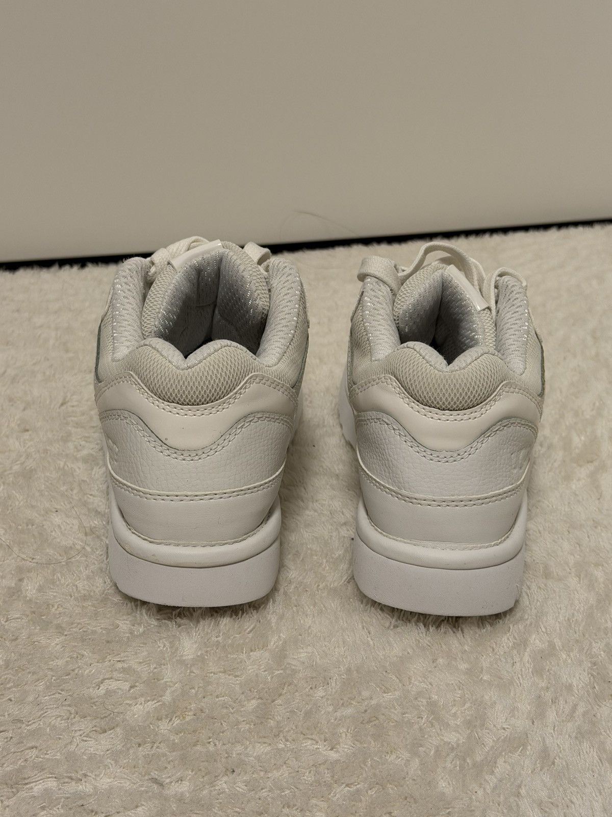 Ugg Ugg Shoes Size 39 - As Good As New Size US 9 / IT 39 - 4 Thumbnail