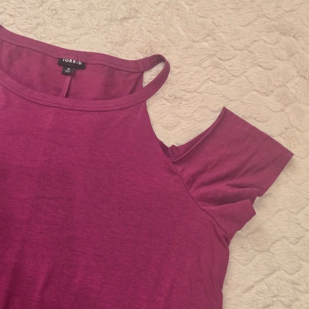Torrid Torrid Magenta Cold Shoulder Swing Dress, Size 0 - US Large Size L / US 10 / IT 46 - 6 Thumbnail