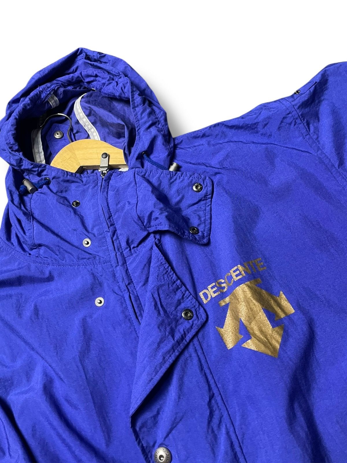 Descente × Japanese Brand × Vintage Vintage DESCENTE Back-print Hooded Long Coat (93) Size US XXL / EU 58 / 5 - 5 Thumbnail