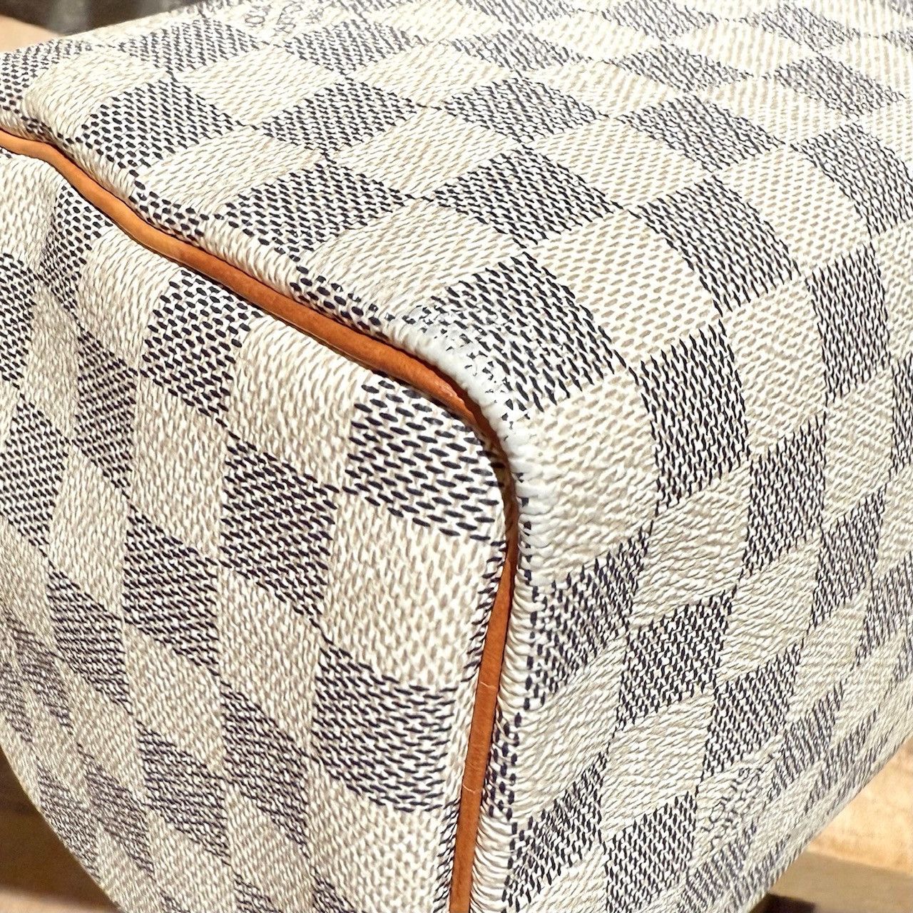 Louis Vuitton Louis Vuitton 2007 Damier Azur Speedy 25 Handbag Size ONE SIZE - 10 Thumbnail