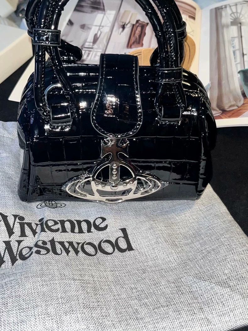 Vivienne Westwood Vivienne Westwood size os Small Trash Bag Size ONE SIZE - 2 Thumbnail