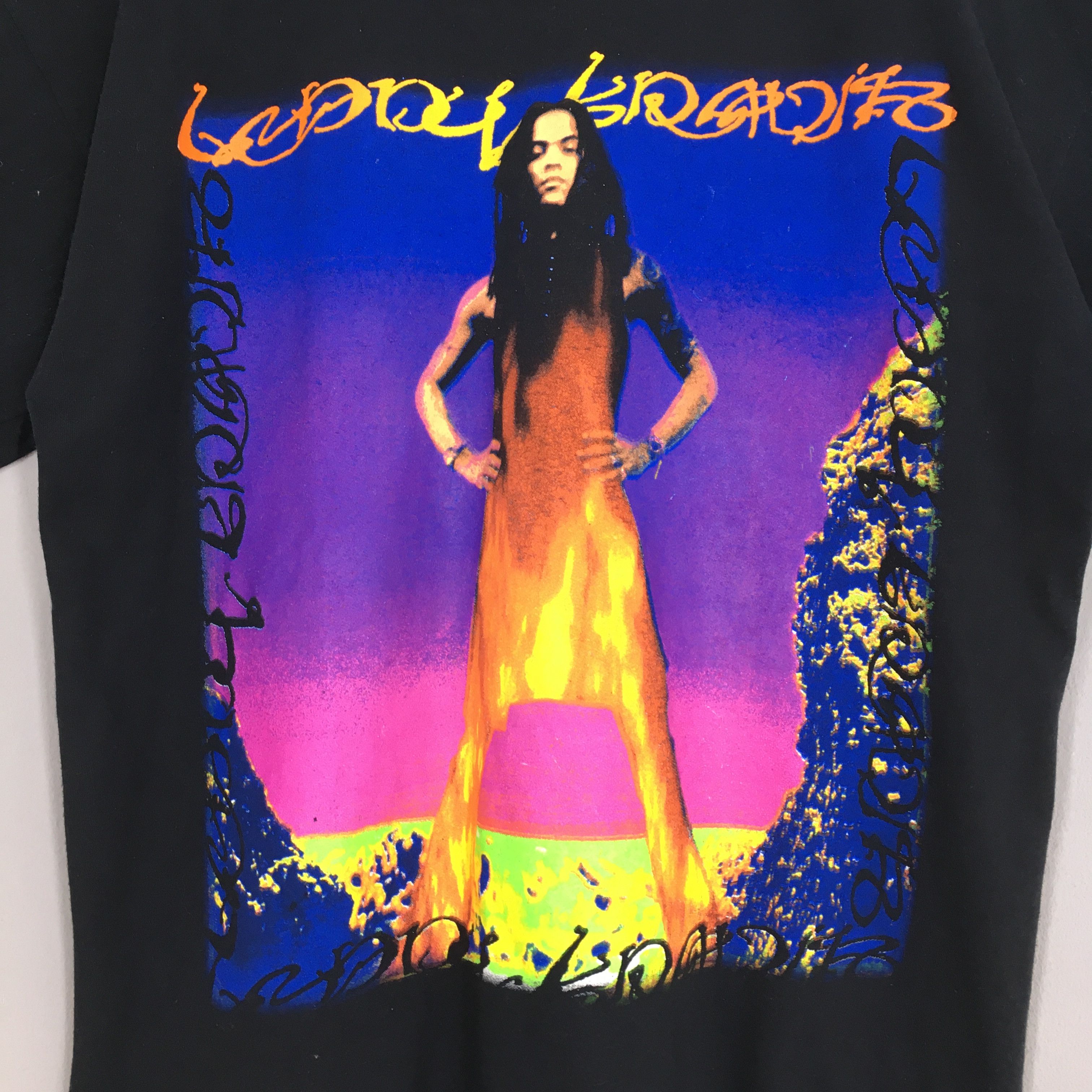 Band Tees × Vintage Vintage 90's Lenny Kravitz Universal Love Tour Tshirt Large Size US L / EU 52-54 / 3 - 3 Thumbnail
