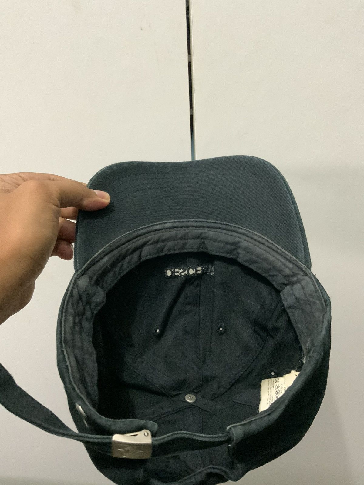 Descente Descente Black Streetwear Hat Size ONE SIZE - 8 Thumbnail