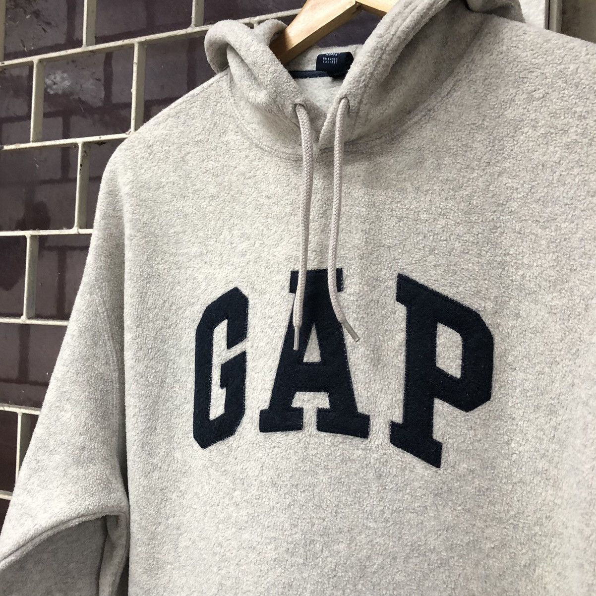 Gap Vintage GAP Fleece Hoodie Men’s size M Size US M / EU 48-50 / 2 - 2 Thumbnail