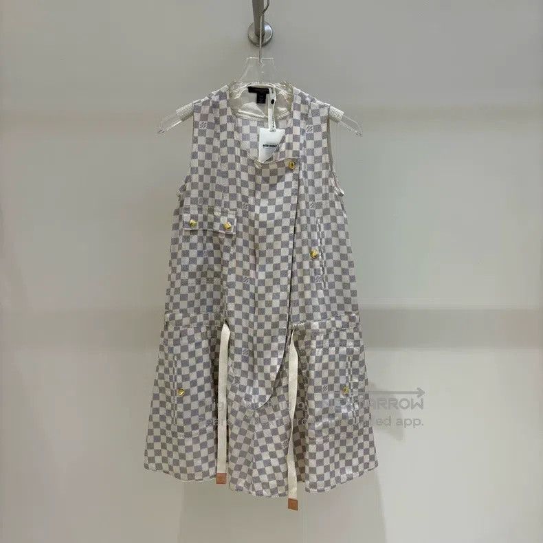 Louis Vuitton Louis Vuitton White checkered dress Size XXS / US 00 / IT 34 - 1 Thumbnail
