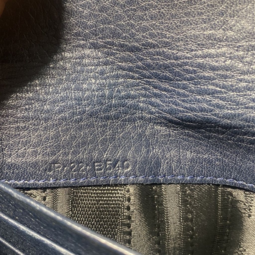 Salvatore Ferragamo Authentic 💙 Ferragamo Long Wallet Size ONE SIZE - 6 Thumbnail