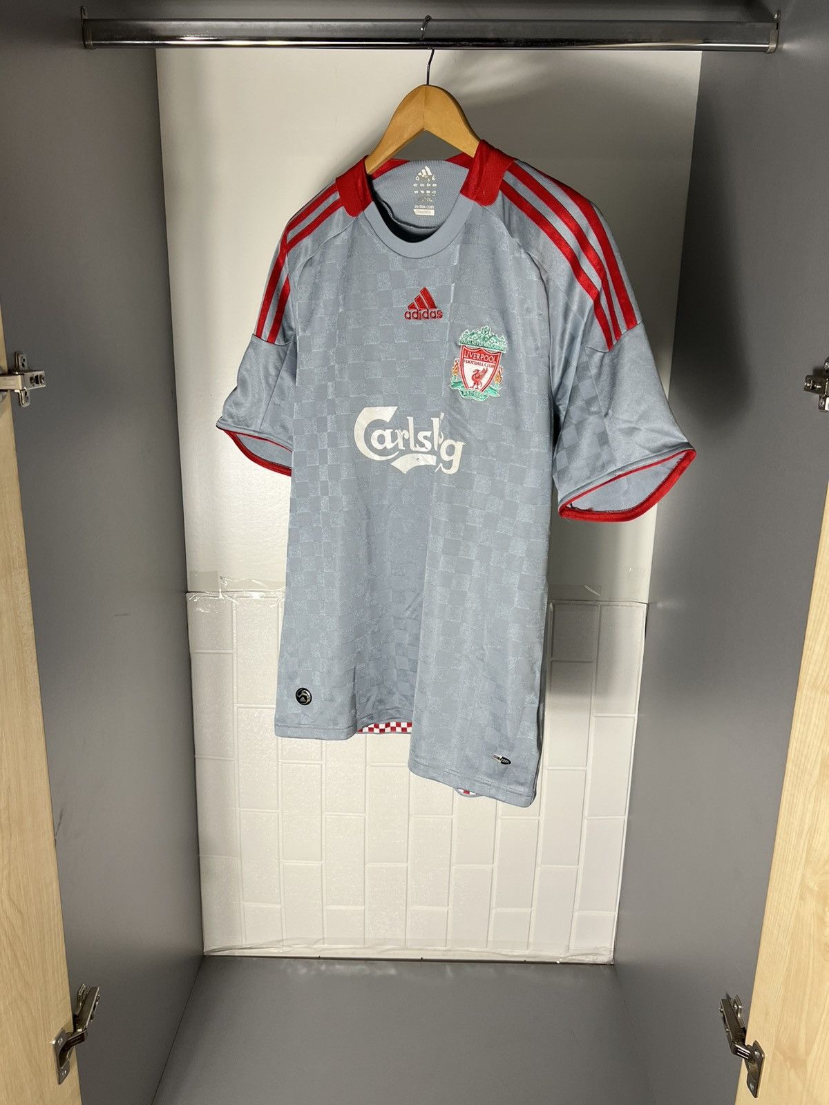 Adidas VINTAGE ADIDAS FC LIVERPOOL ENGLAND SOCCER JERSEY RETRO 90s Size US L / EU 52-54 / 3 - 3 Thumbnail
