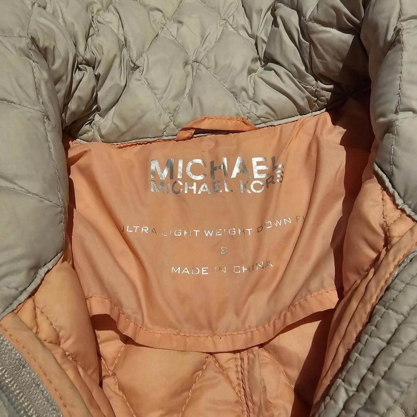 Michael Kors MICHAEL Kors Women's Tan Down Light Weight Jacket Size S / US 4 / IT 40 - 4 Thumbnail