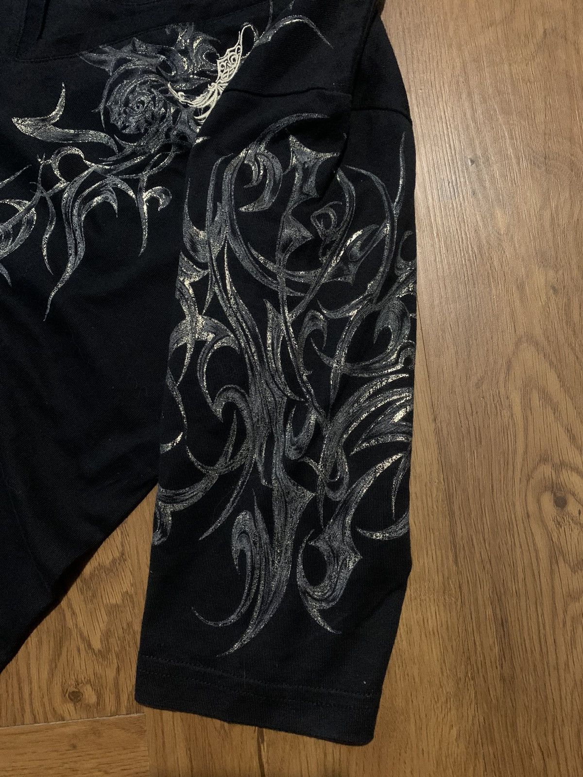 14th Addiction × Tornado Mart × Yasuyuki Ishii Tornado mart skinny Raglan doubel layer tribal butter fly Size US M / EU 48-50 / 2 - 5 Thumbnail