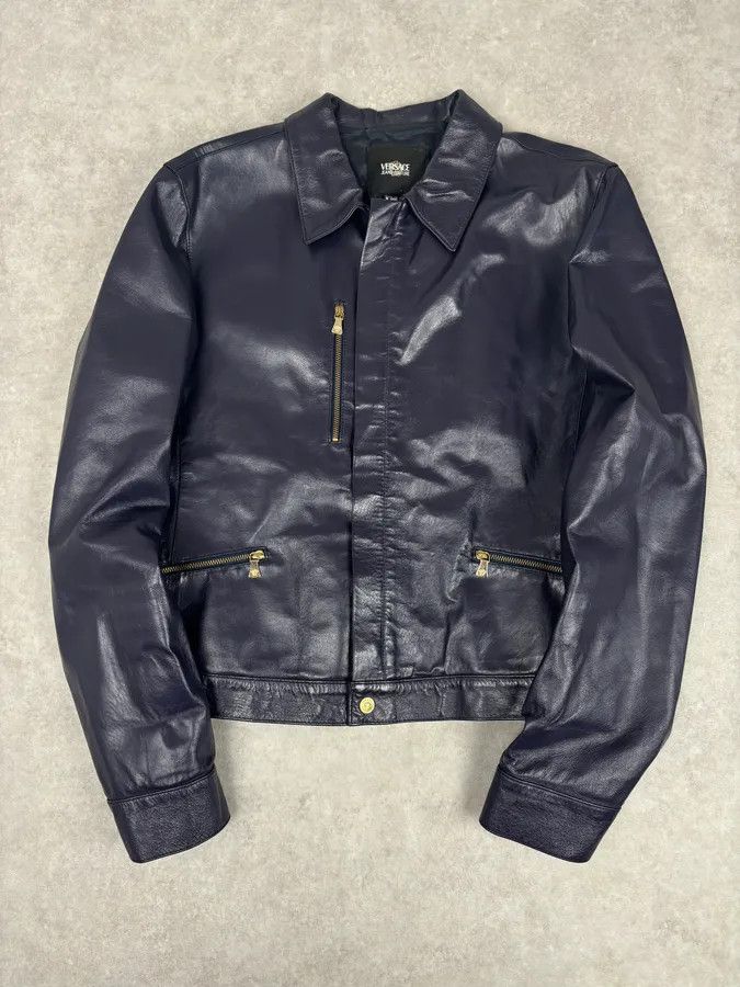 Versace 2000s Versace Purple Leather Gold Hardware Jacket Size US S / EU 44-46 / 1 - 1 Thumbnail