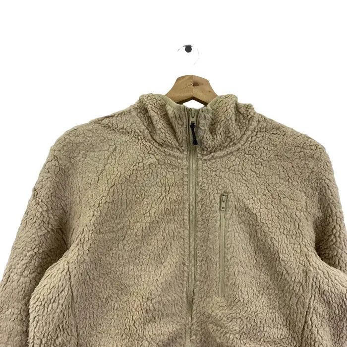 Uniqlo Vtg UNIQLO JAPAN COLLECTION Beige Sherpa Jacket Windbreaker Size US S / EU 44-46 / 1 - 2 Thumbnail