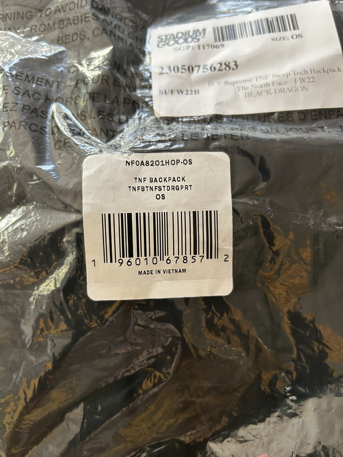 Supreme × The North Face Supreme The North Face Steep Tech Backpack Black Dragon FW22 Size ONE SIZE - 15 Thumbnail