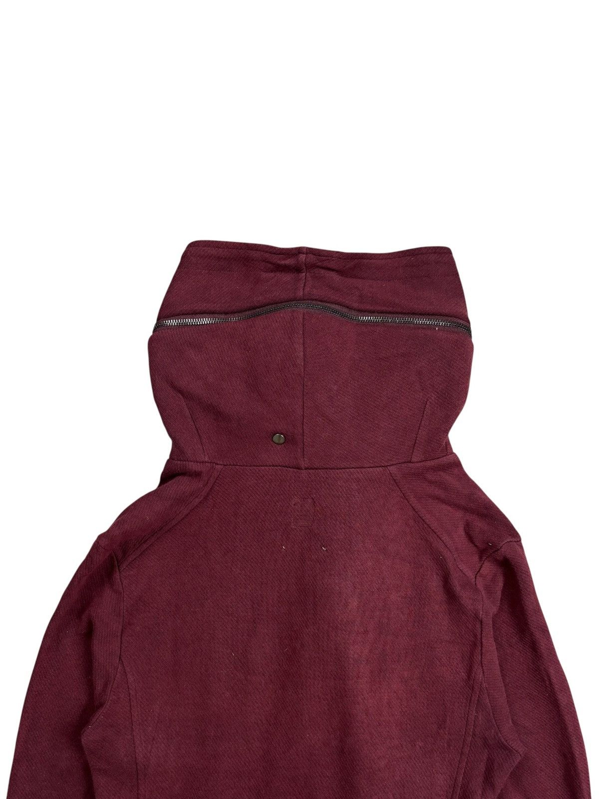 Le Grande Bleu (L.G.B.) 2000s Semantic Design - Red Wine Alien Hood Jacket Size US M / EU 48-50 / 2 - 10 Thumbnail