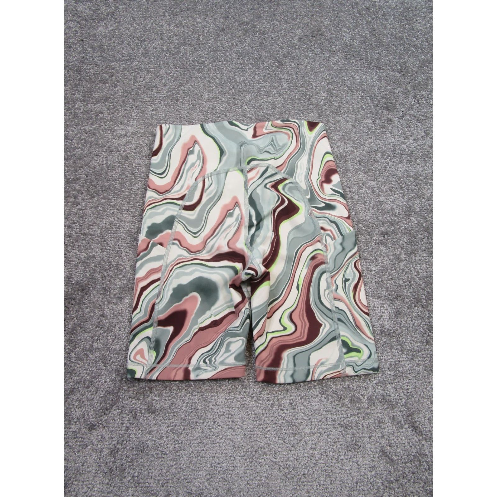Athleta **Womens Athleta XS Marble Printed Shorts** User: **Ultimate Marble Printed Athleta Womens XS Shorts** Size 26" / US 2 / IT 38 - 8 Thumbnail