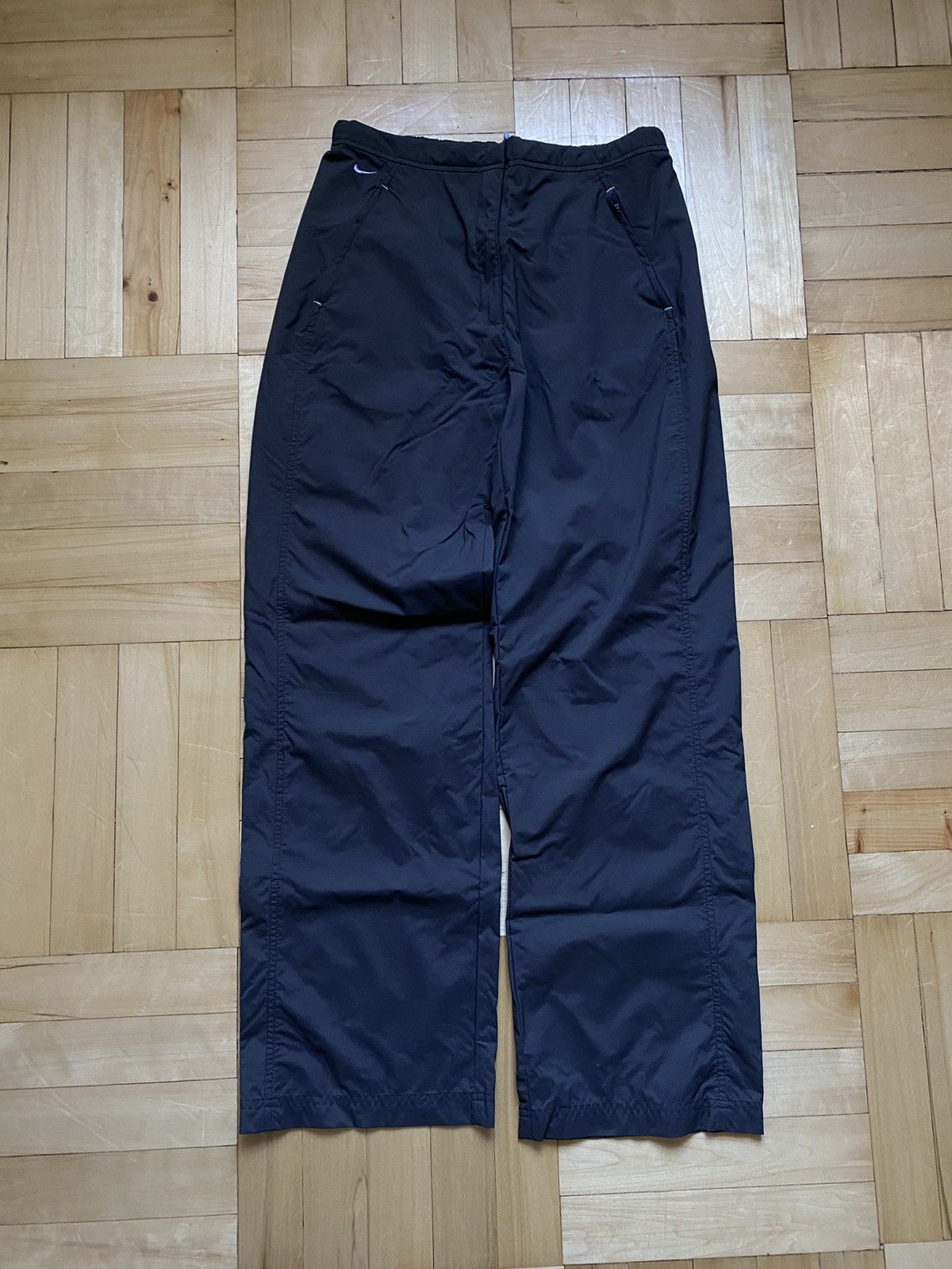 Nike × Vintage Vintage Nike Pants Nylon Y2K Size L Size US 33 - 1 Thumbnail