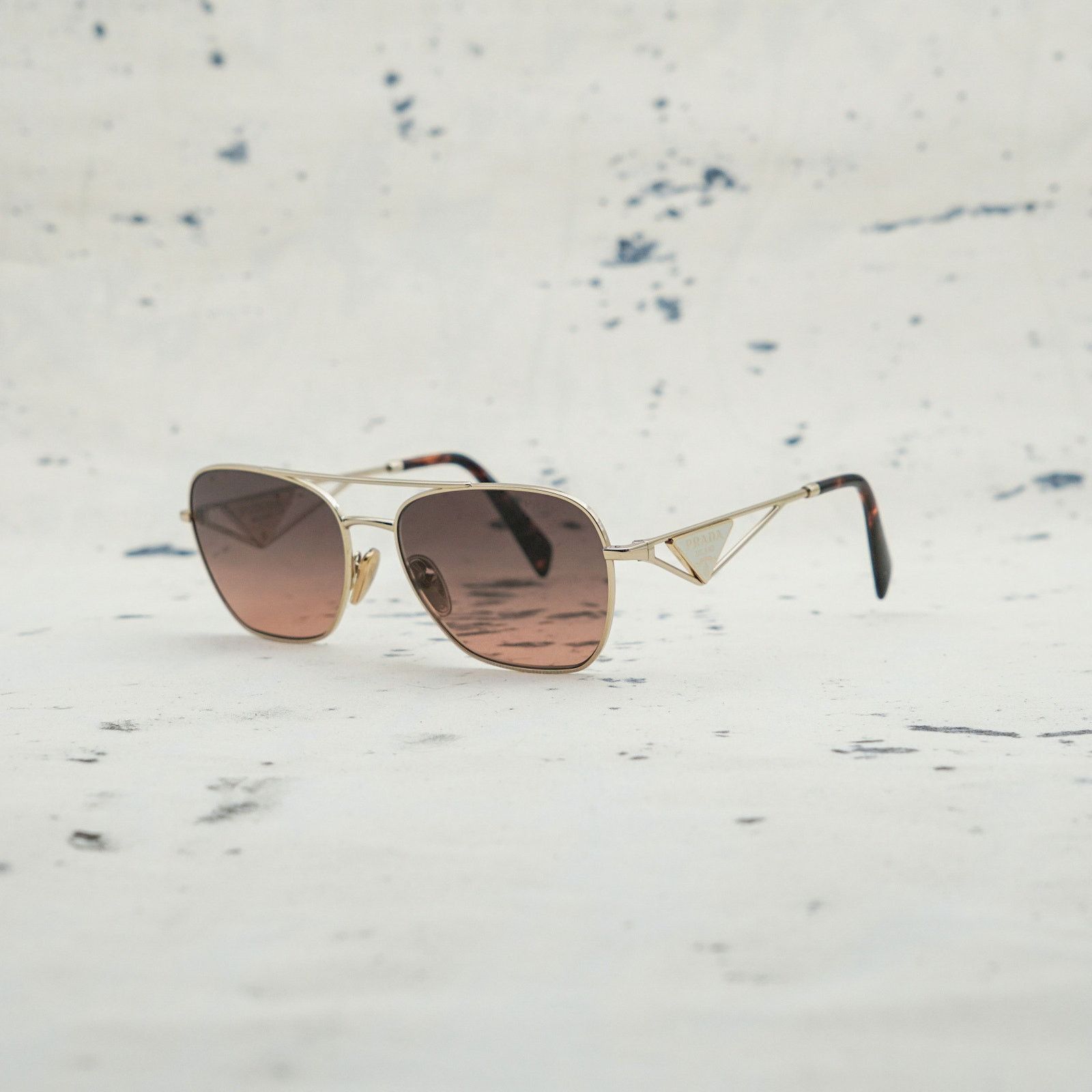 Prada Prada spr a50 gold triangle logo aviator y2k sunglasses Size ONE SIZE - 1 Thumbnail