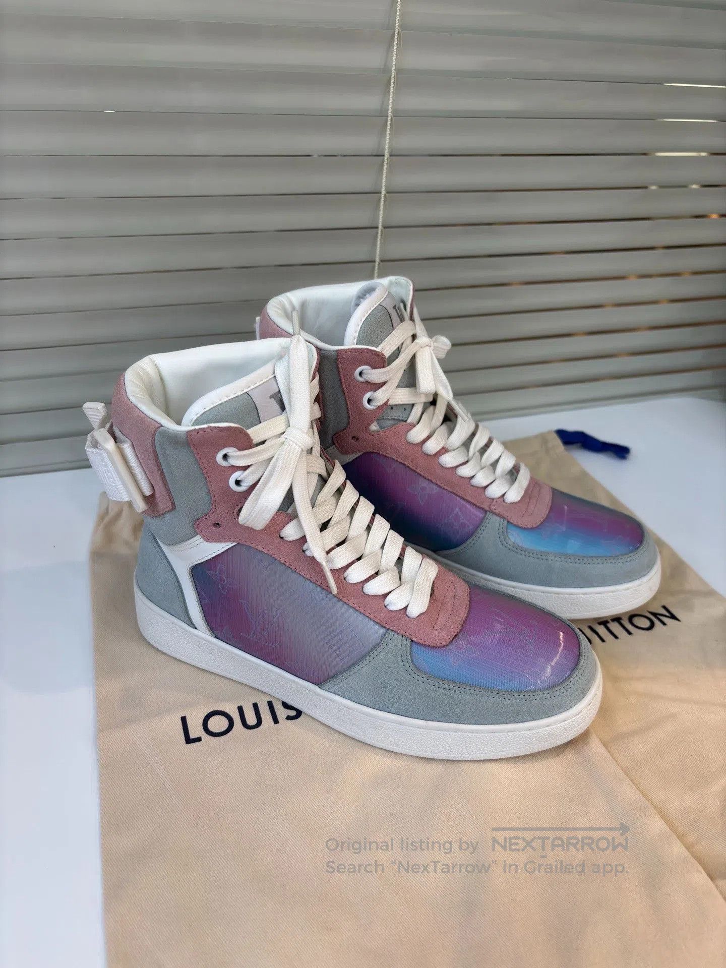 Louis Vuitton Louis Vuitton 19FW Rivoli High. Size US 5 / IT 35 - 1 Thumbnail
