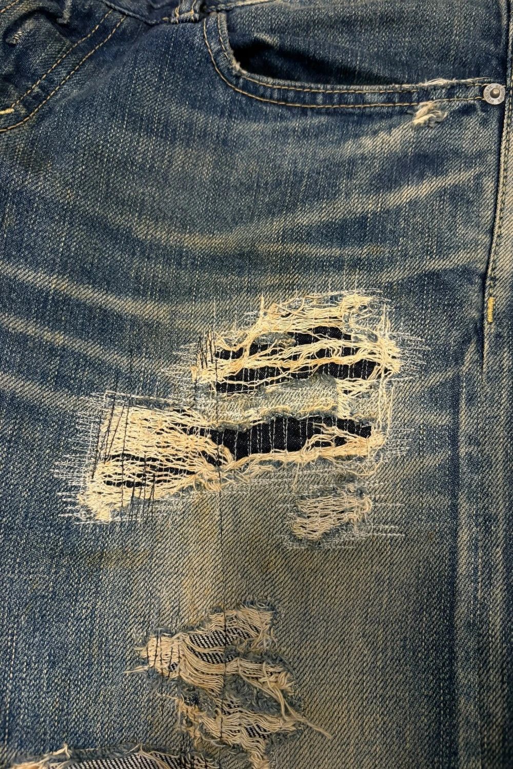 Hysteric Glamour Hysteric Glamour distressed patchwork studded pocket jeans Size US 32 / EU 48 - 4 Thumbnail