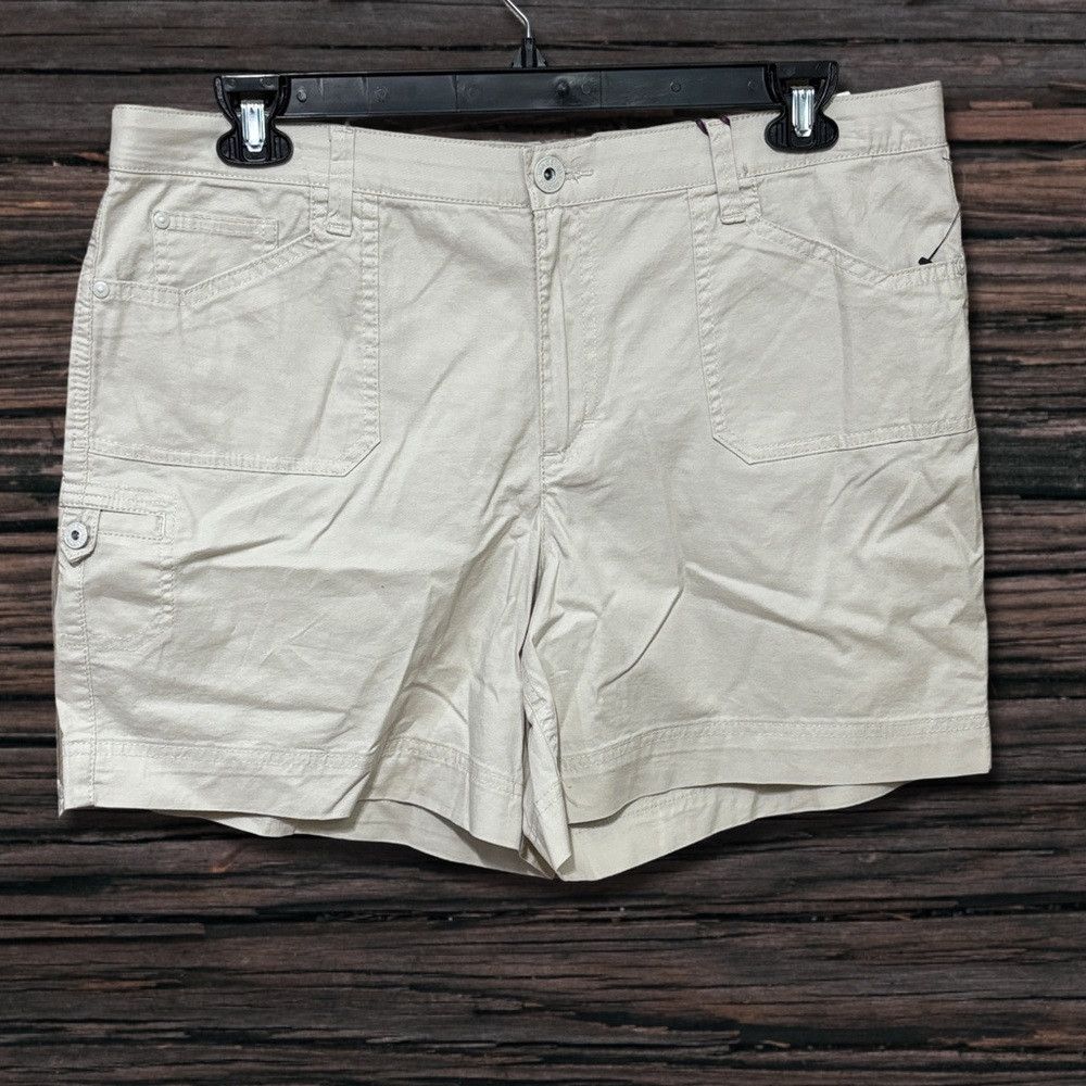 Gloria Vanderbilt Gloria Vanderbilt Sammy Shorts NWT Size 38" / US 16 / IT 52 - 1 Thumbnail