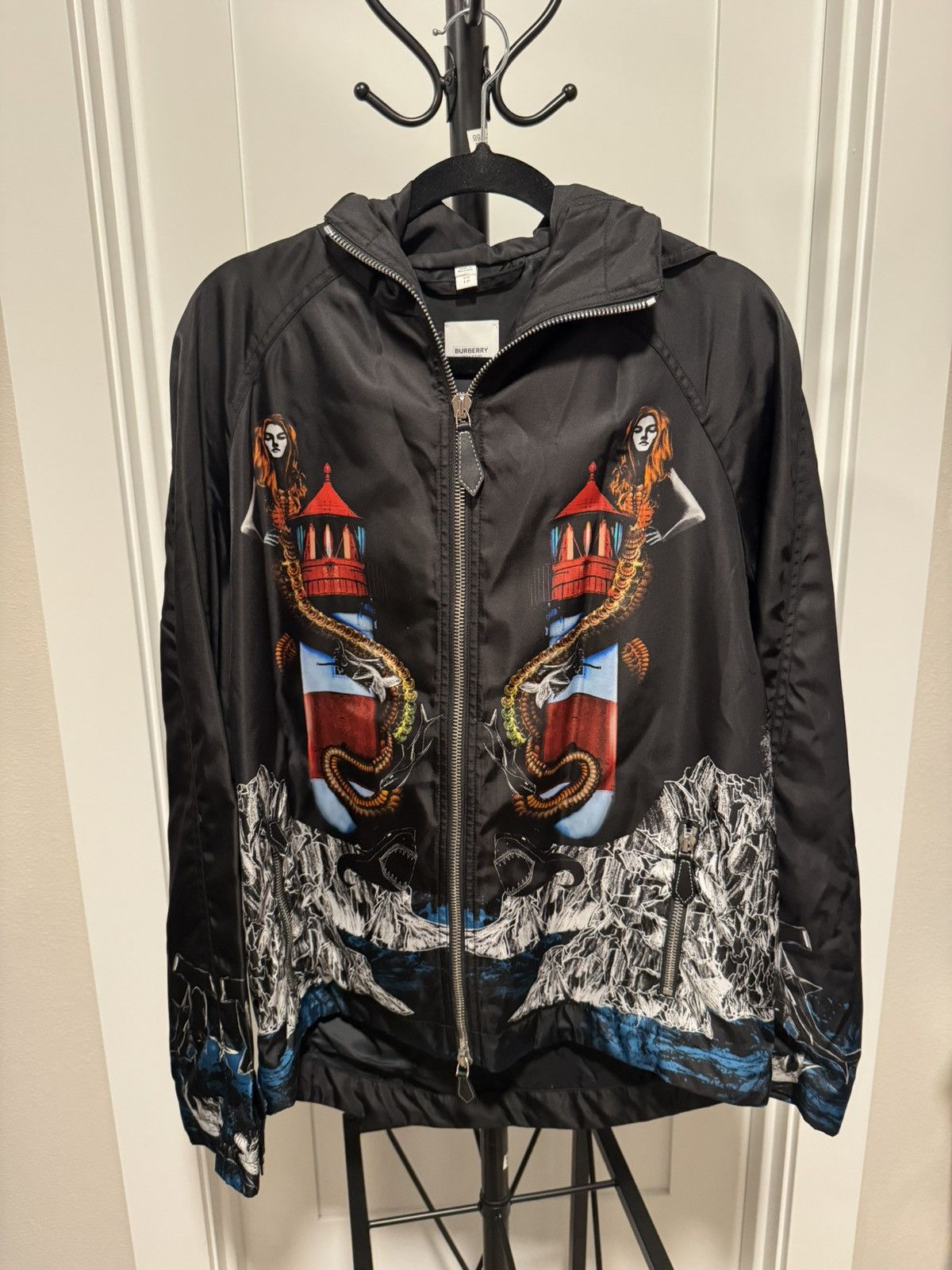Burberry Burberry mermaid-print hooded jacket Size US XS / EU 42 / 0 - 1 Thumbnail