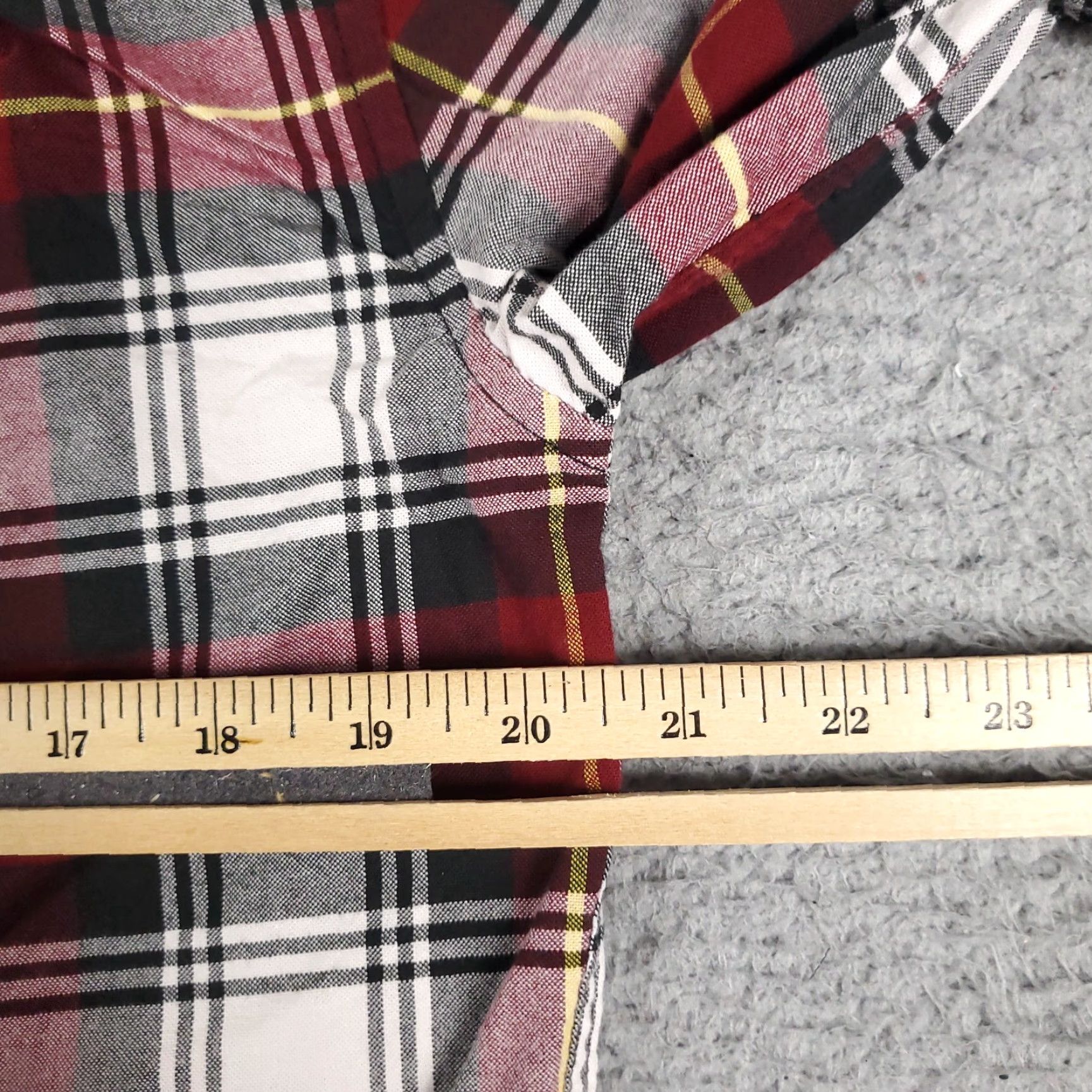 American Eagle Outfitters American Eagle Outfitters Shirt Mens Small Red Plaid Outdoors Button Up Long Sleeve - Men - Casual / Workwear Size US S / EU 44-46 / 1 - 5 Thumbnail
