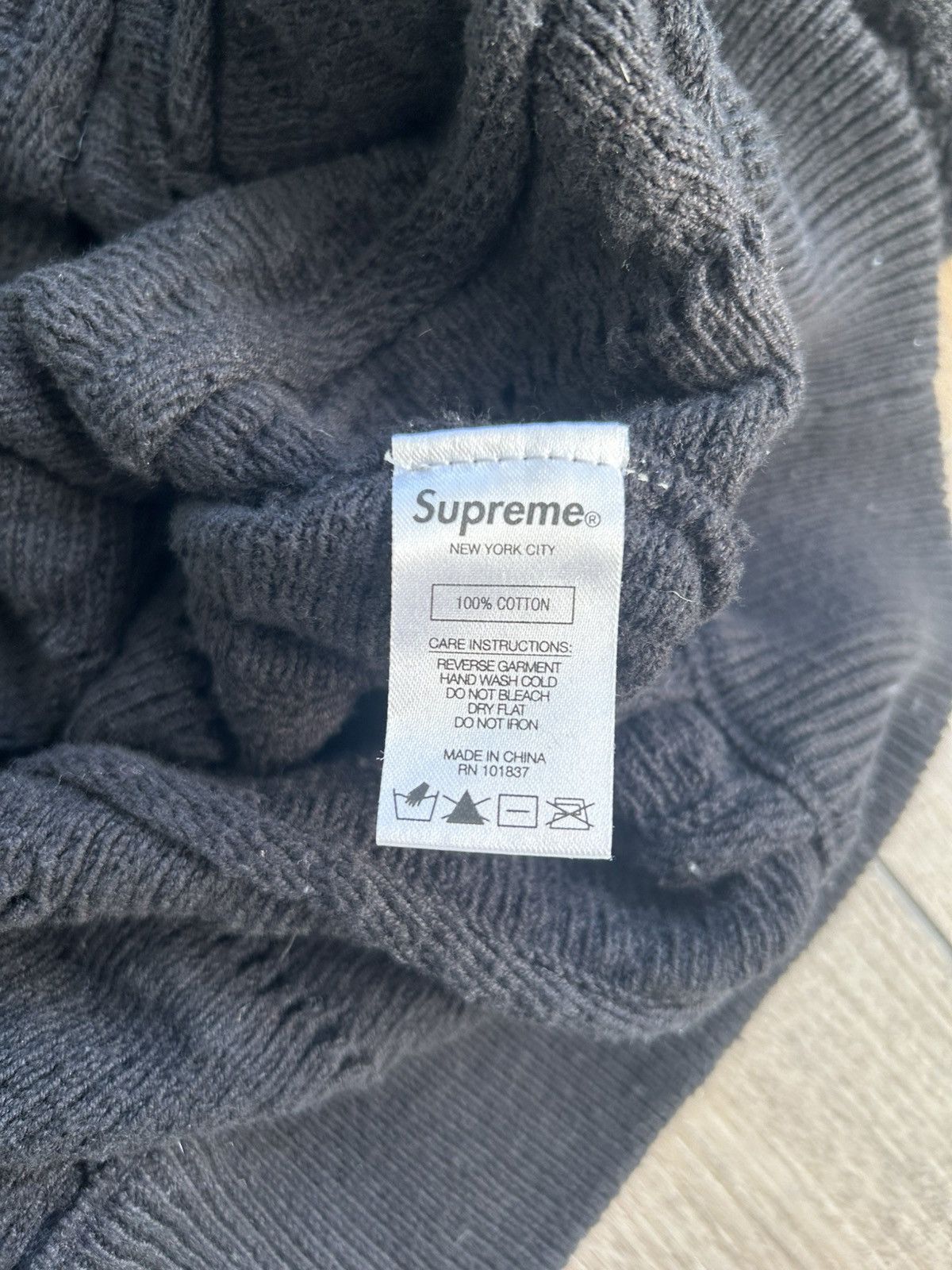 Supreme Supreme Textured Pattern Knit Sweater SS19 Size US L / EU 52-54 / 3 - 5 Thumbnail
