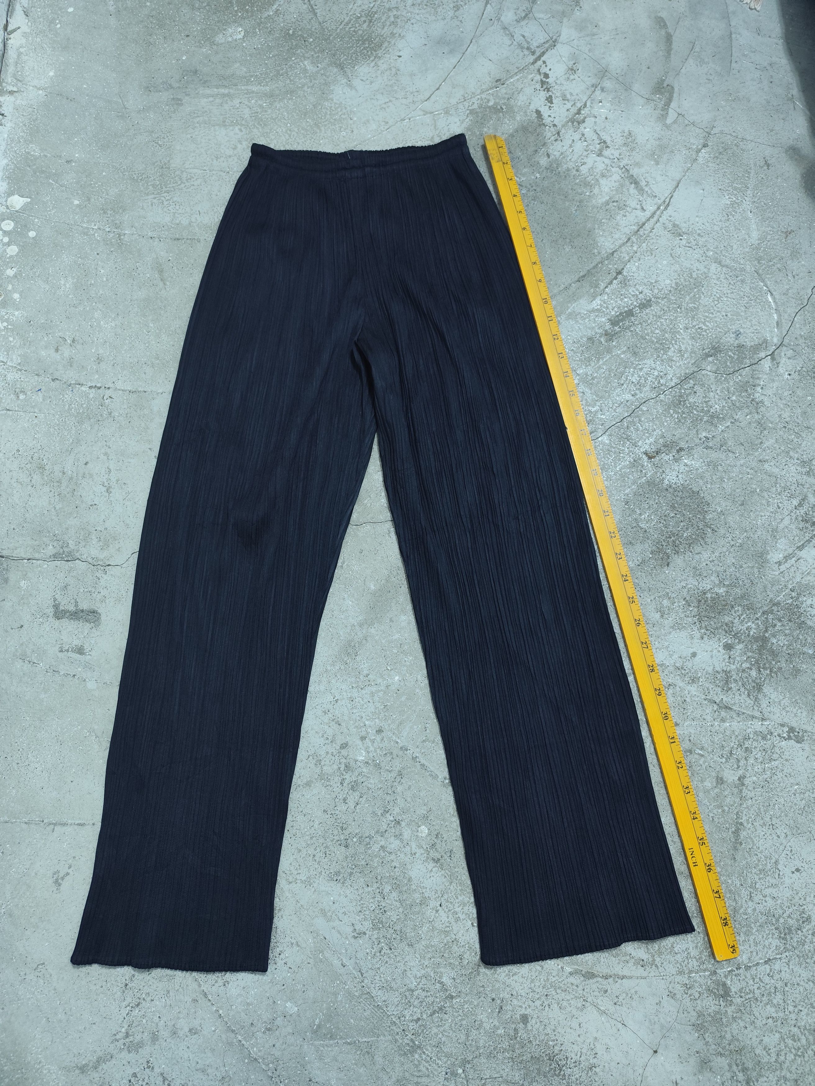 Pleats Please Issey Miyake Issey miyake main line pleated pants Size 26" / US 2 / IT 38 - 3 Thumbnail