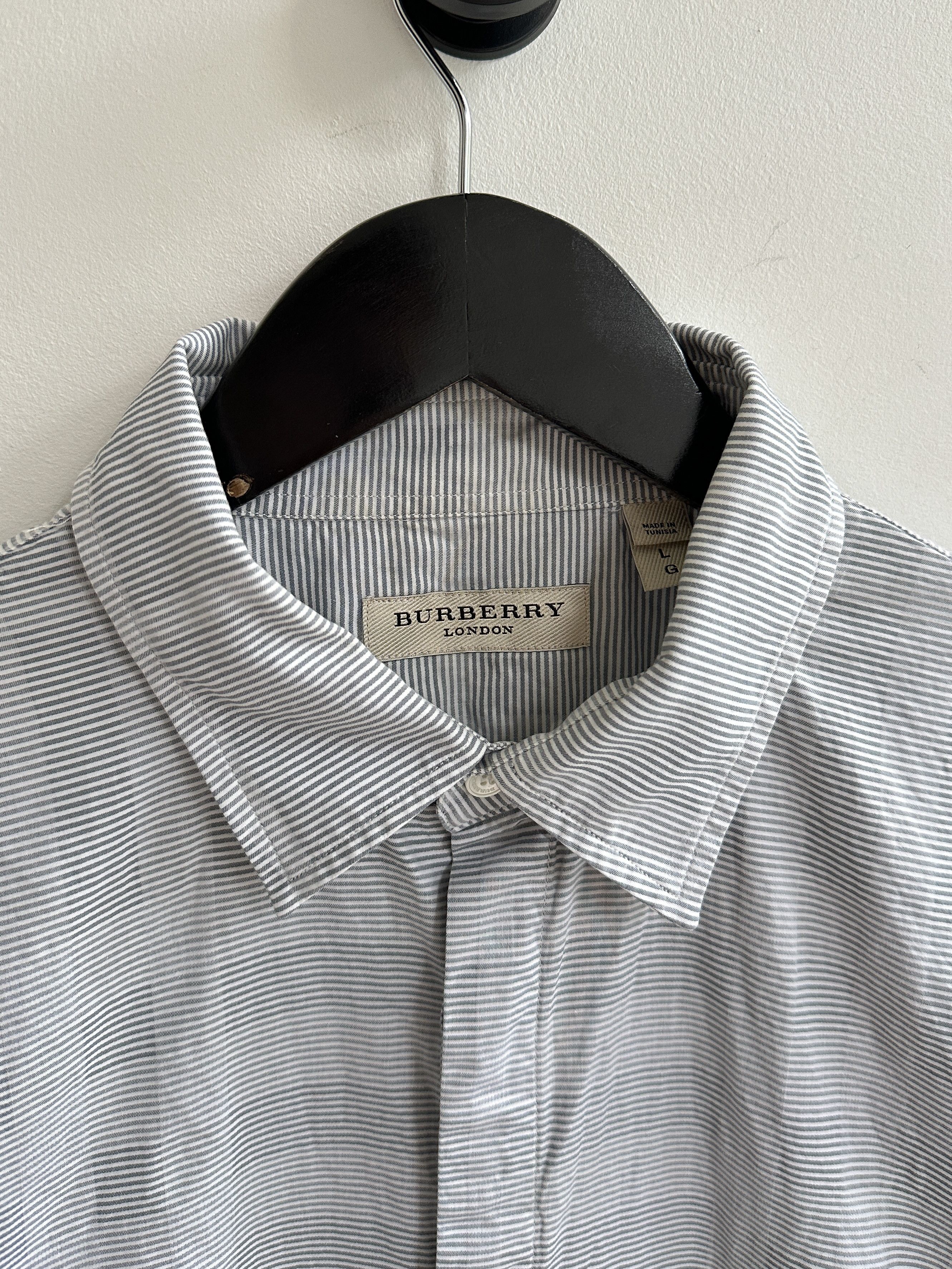 Burberry Burberry Gray Button Up Shirt Size US L / EU 52-54 / 3 - 5 Thumbnail