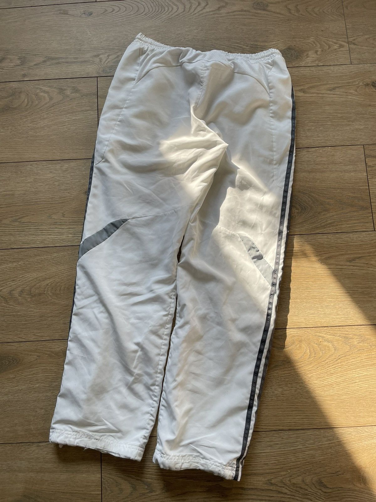 Adidas × Vintage Vintage adidas track pants drill drip swag y2k white 90s 00s Size US 30 / EU 46 - 7 Thumbnail