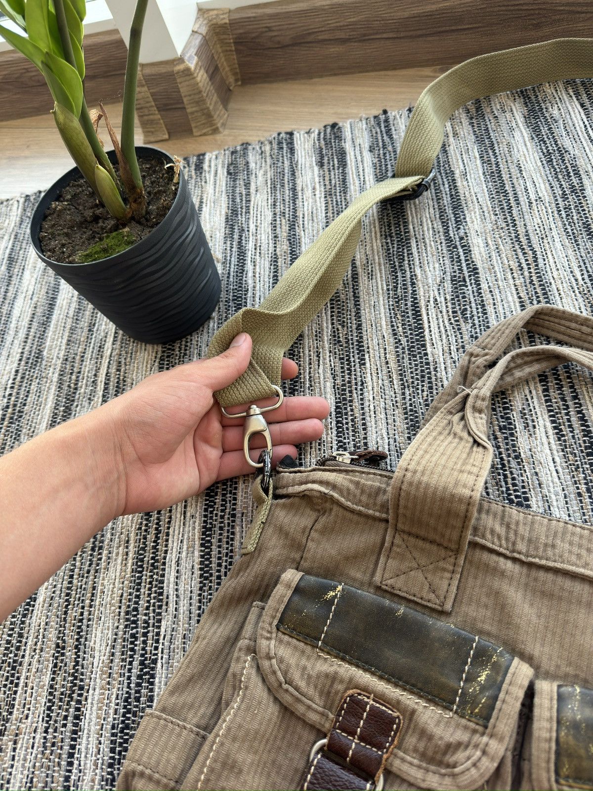 Vintage DIESEL Y2K brown shoulder sling bag