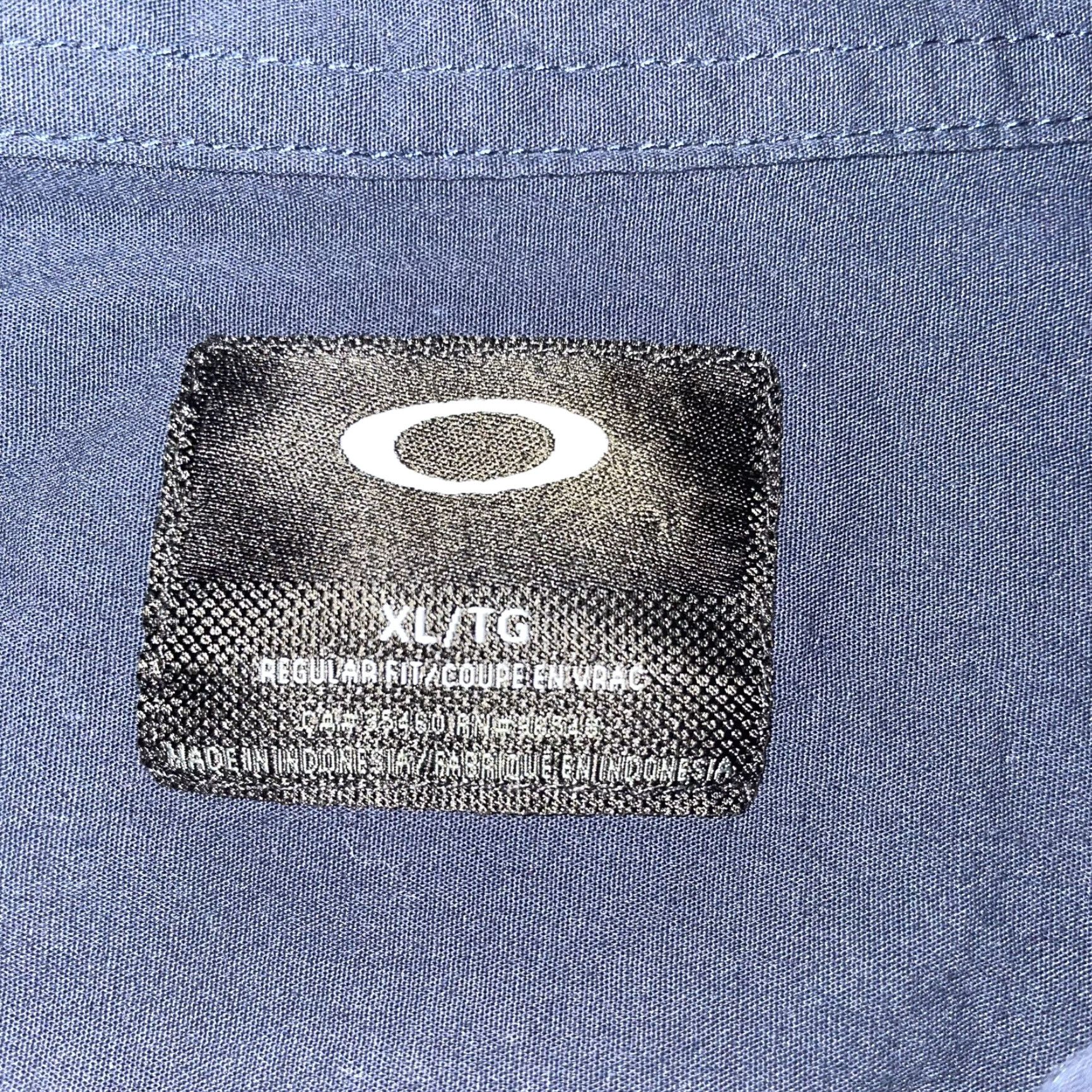 Oakley Oakley Button-Up Shirt Navy Blue XL Regular Fit Mens Long Sleeve Size US XL / EU 56 / 4 - 5 Thumbnail