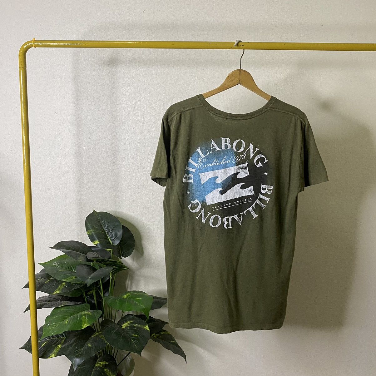 Billabong × Vintage Vintage Y2K Billabong Surf Nice Backhit Tee Size US M / EU 48-50 / 2 - 1 Thumbnail
